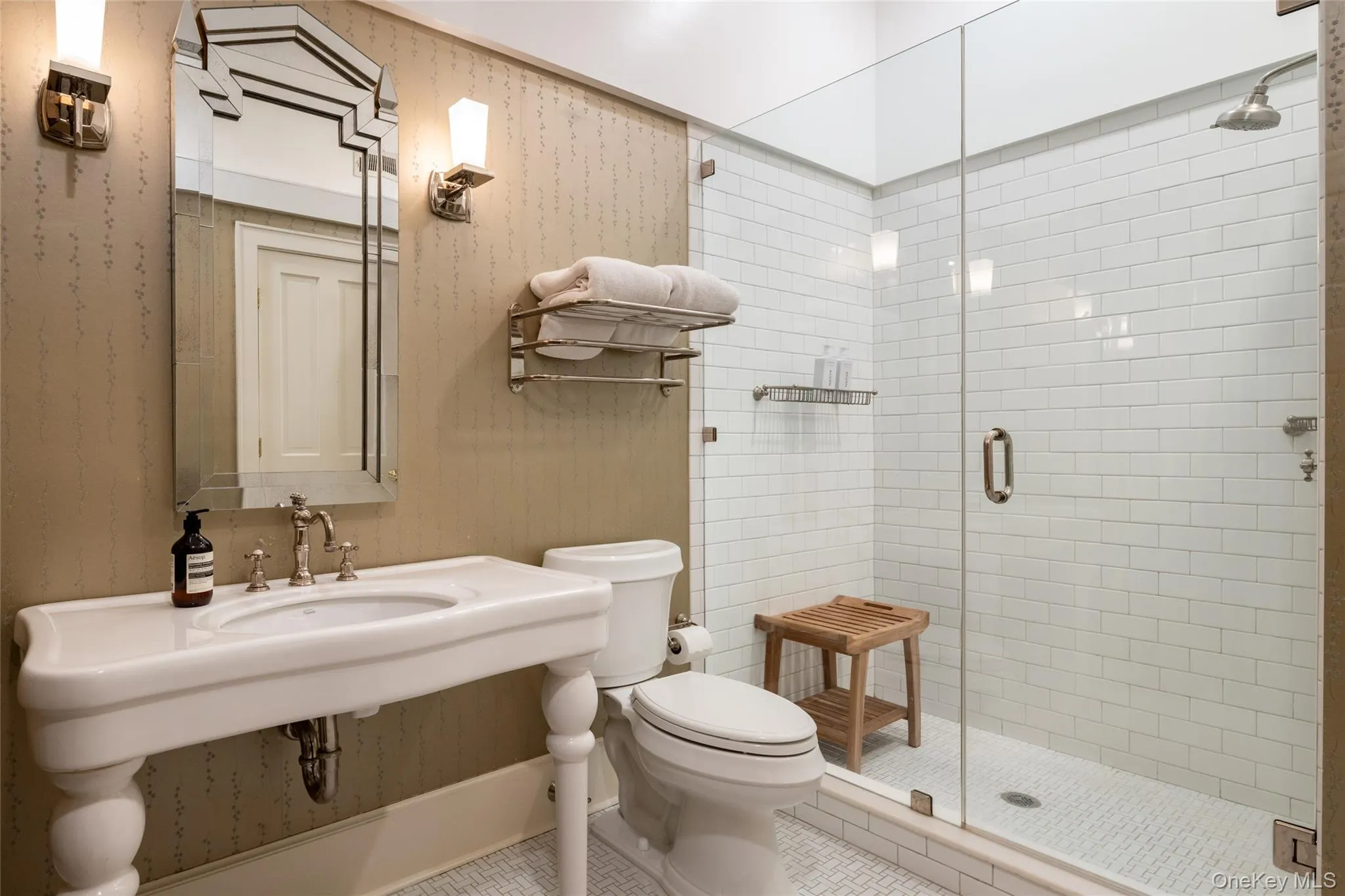 87 Hix Avenue, Rye City, NY, 6 Bedrooms Bedrooms, 14 Rooms Rooms,5 BathroomsBathrooms,Residential,For Rent,Hix,0,1015115 87 Hix Avenue, Rye City, NY, 6 Bedrooms Bedrooms, 14 Rooms Rooms,5 BathroomsBathrooms,Residential,For Rent,Hix,0,1015115