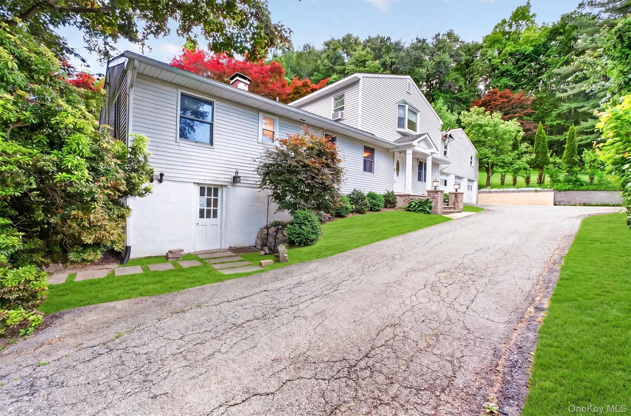 88 Pines Bridge Road, Mount Kisco, NY, 4 Bedrooms Bedrooms, 9 Rooms Rooms,3 BathroomsBathrooms,Residential,For Rent,Pines Bridge,0,1015117 88 Pines Bridge Road, Mount Kisco, NY, 4 Bedrooms Bedrooms, 9 Rooms Rooms,3 BathroomsBathrooms,Residential,For Rent,Pines Bridge,0,1015117