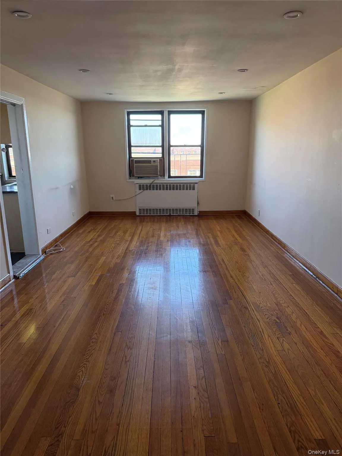 102-18 64th Avenue, New York, NY, 2 Bedrooms Bedrooms, 4 Rooms Rooms,1 BathroomBathrooms,Residential,For Rent,64th,0,1015118 102-18 64th Avenue, New York, NY, 2 Bedrooms Bedrooms, 4 Rooms Rooms,1 BathroomBathrooms,Residential,For Rent,64th,0,1015118
