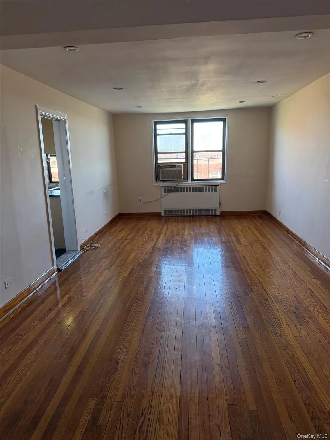102-18 64th Avenue, New York, NY, 2 Bedrooms Bedrooms, 4 Rooms Rooms,1 BathroomBathrooms,Residential,For Rent,64th,0,1015118 102-18 64th Avenue, New York, NY, 2 Bedrooms Bedrooms, 4 Rooms Rooms,1 BathroomBathrooms,Residential,For Rent,64th,0,1015118