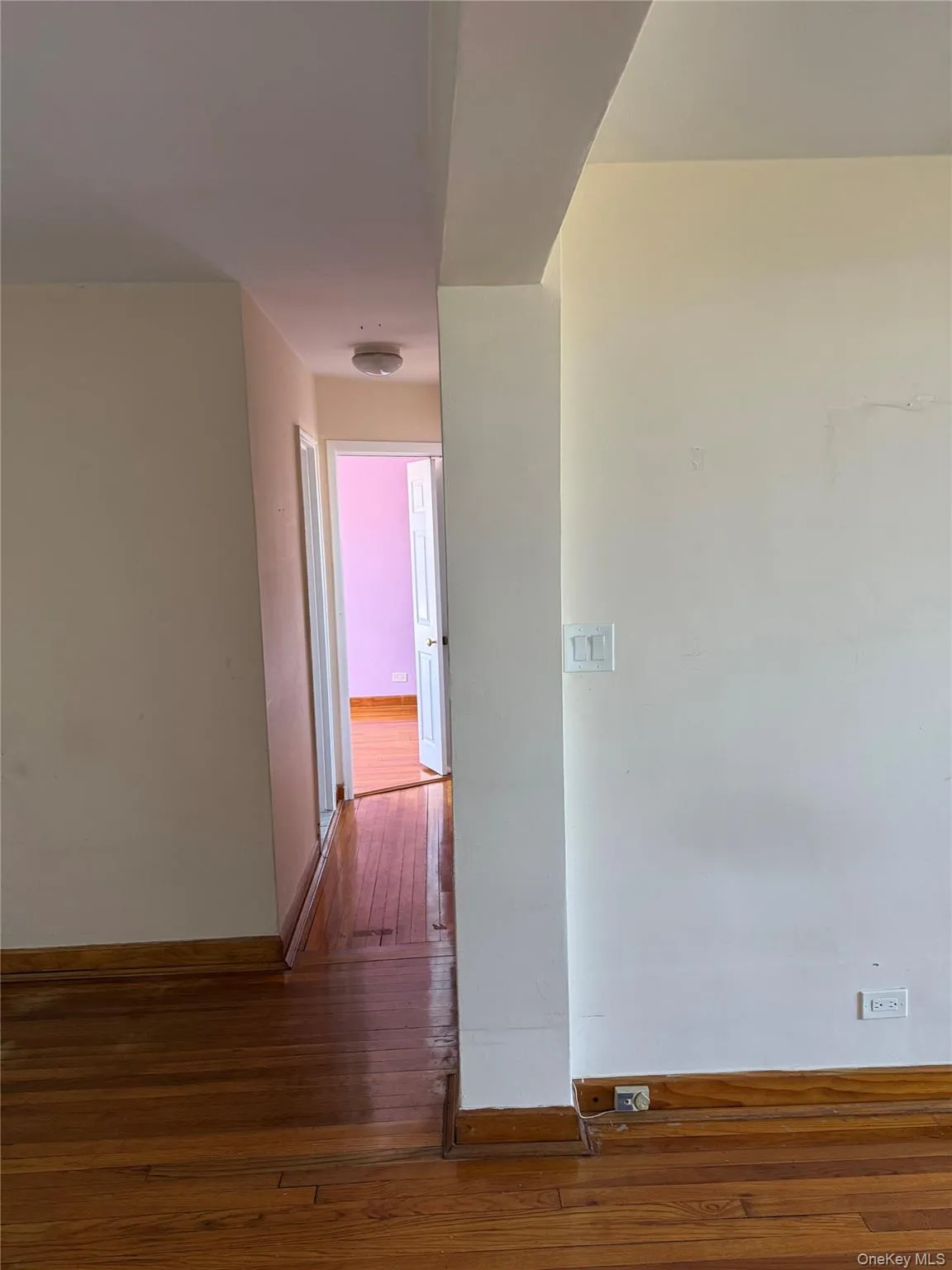 102-18 64th Avenue, New York, NY, 2 Bedrooms Bedrooms, 4 Rooms Rooms,1 BathroomBathrooms,Residential,For Rent,64th,0,1015118 102-18 64th Avenue, New York, NY, 2 Bedrooms Bedrooms, 4 Rooms Rooms,1 BathroomBathrooms,Residential,For Rent,64th,0,1015118