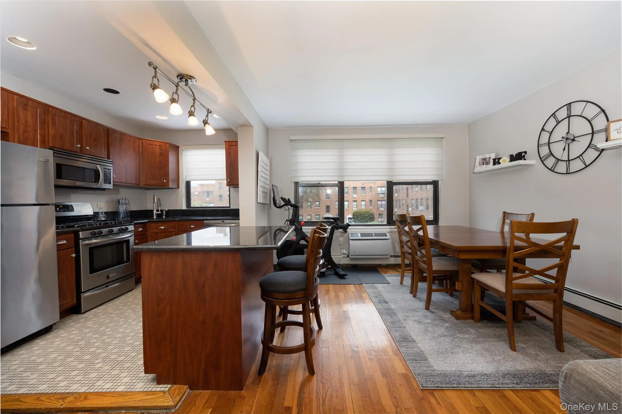 1 Jefferson Avenue, Hempstead, NY, 2 Bedrooms Bedrooms, 5 Rooms Rooms,1 BathroomBathrooms,Residential Lease,For Rent,Jefferson,0,1015120 1 Jefferson Avenue, Hempstead, NY, 2 Bedrooms Bedrooms, 5 Rooms Rooms,1 BathroomBathrooms,Residential Lease,For Rent,Jefferson,0,1015120