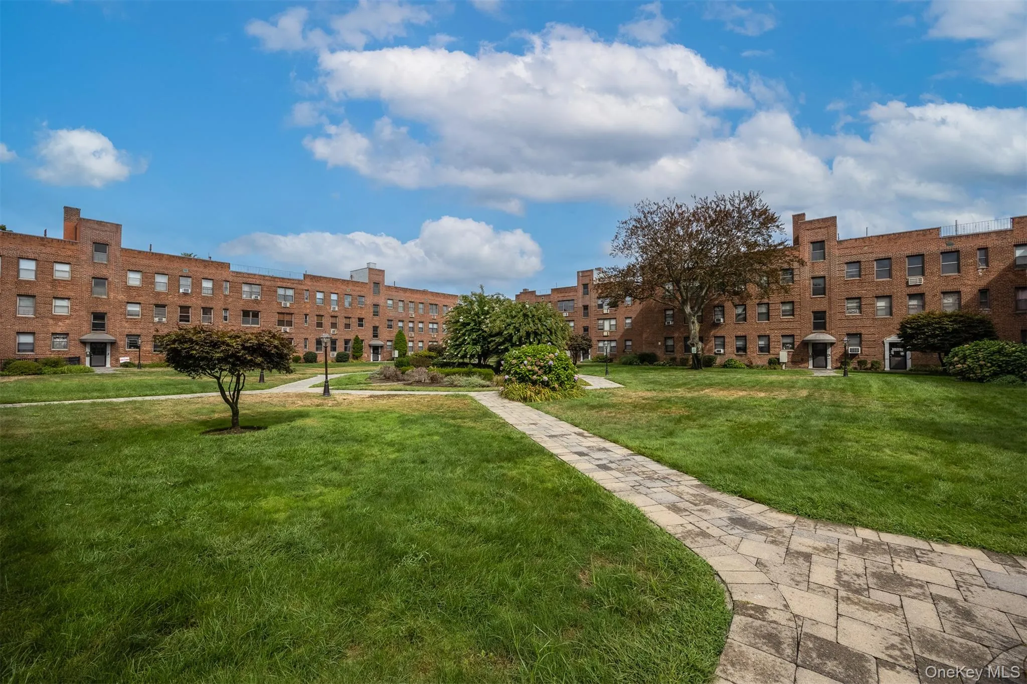 1 Jefferson Avenue, Hempstead, NY, 2 Bedrooms Bedrooms, 5 Rooms Rooms,1 BathroomBathrooms,Residential Lease,For Rent,Jefferson,0,1015120 1 Jefferson Avenue, Hempstead, NY, 2 Bedrooms Bedrooms, 5 Rooms Rooms,1 BathroomBathrooms,Residential Lease,For Rent,Jefferson,0,1015120
