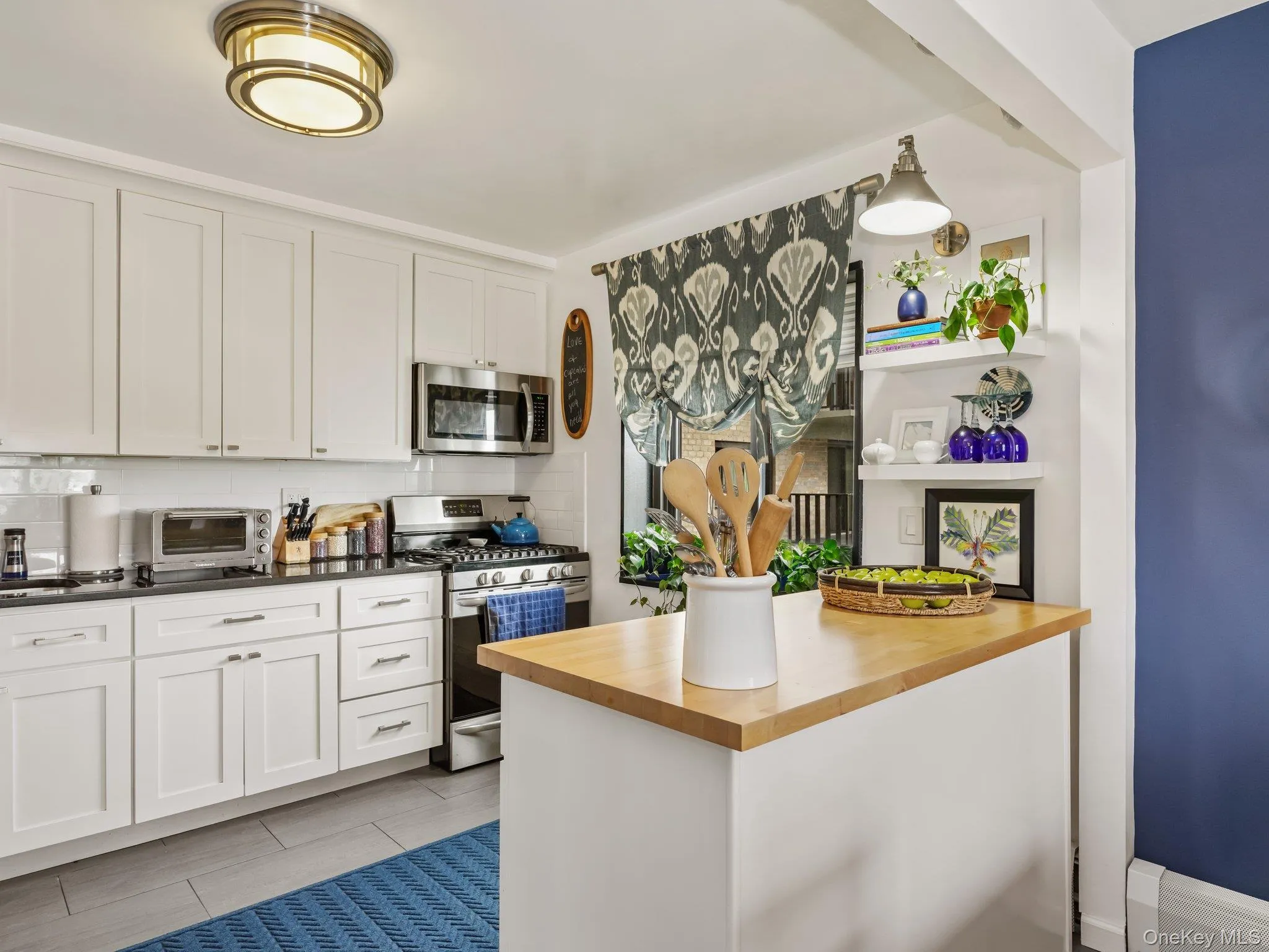 666 Pelham Road, New Rochelle, NY, 2 Bedrooms Bedrooms, 5 Rooms Rooms,2 BathroomsBathrooms,Residential,For Rent,Pelham,0,1015121 666 Pelham Road, New Rochelle, NY, 2 Bedrooms Bedrooms, 5 Rooms Rooms,2 BathroomsBathrooms,Residential,For Rent,Pelham,0,1015121