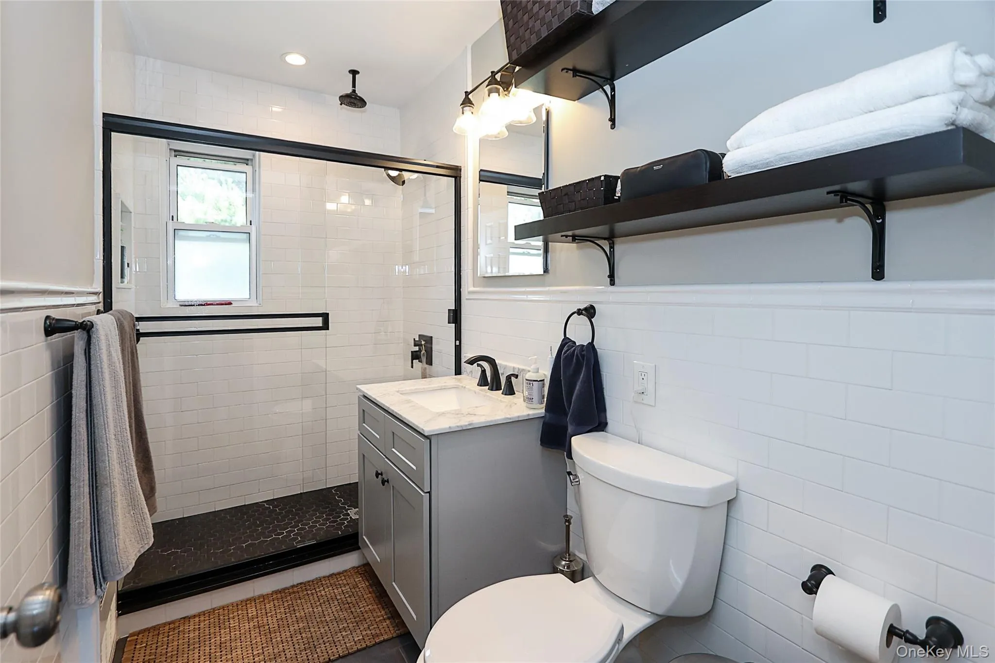 71-12 252nd Street, New York, NY, 1 Bedroom Bedrooms, 4 Rooms Rooms,1 BathroomBathrooms,Residential,For Rent,252nd,0,1015124 71-12 252nd Street, New York, NY, 1 Bedroom Bedrooms, 4 Rooms Rooms,1 BathroomBathrooms,Residential,For Rent,252nd,0,1015124