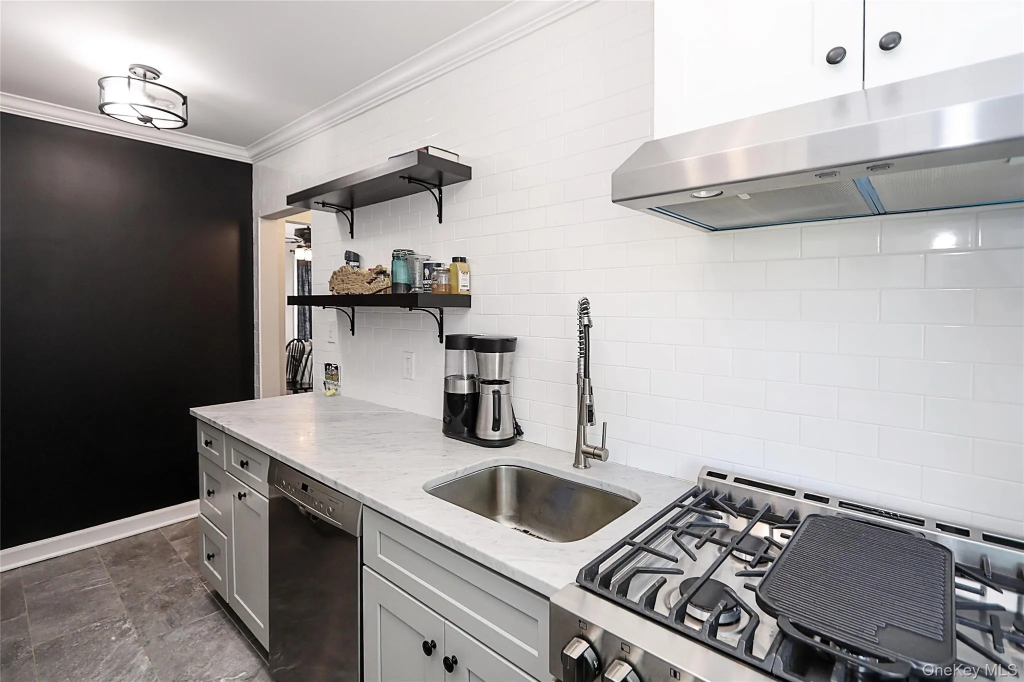 71-12 252nd Street, New York, NY, 1 Bedroom Bedrooms, 4 Rooms Rooms,1 BathroomBathrooms,Residential,For Rent,252nd,0,1015124 71-12 252nd Street, New York, NY, 1 Bedroom Bedrooms, 4 Rooms Rooms,1 BathroomBathrooms,Residential,For Rent,252nd,0,1015124