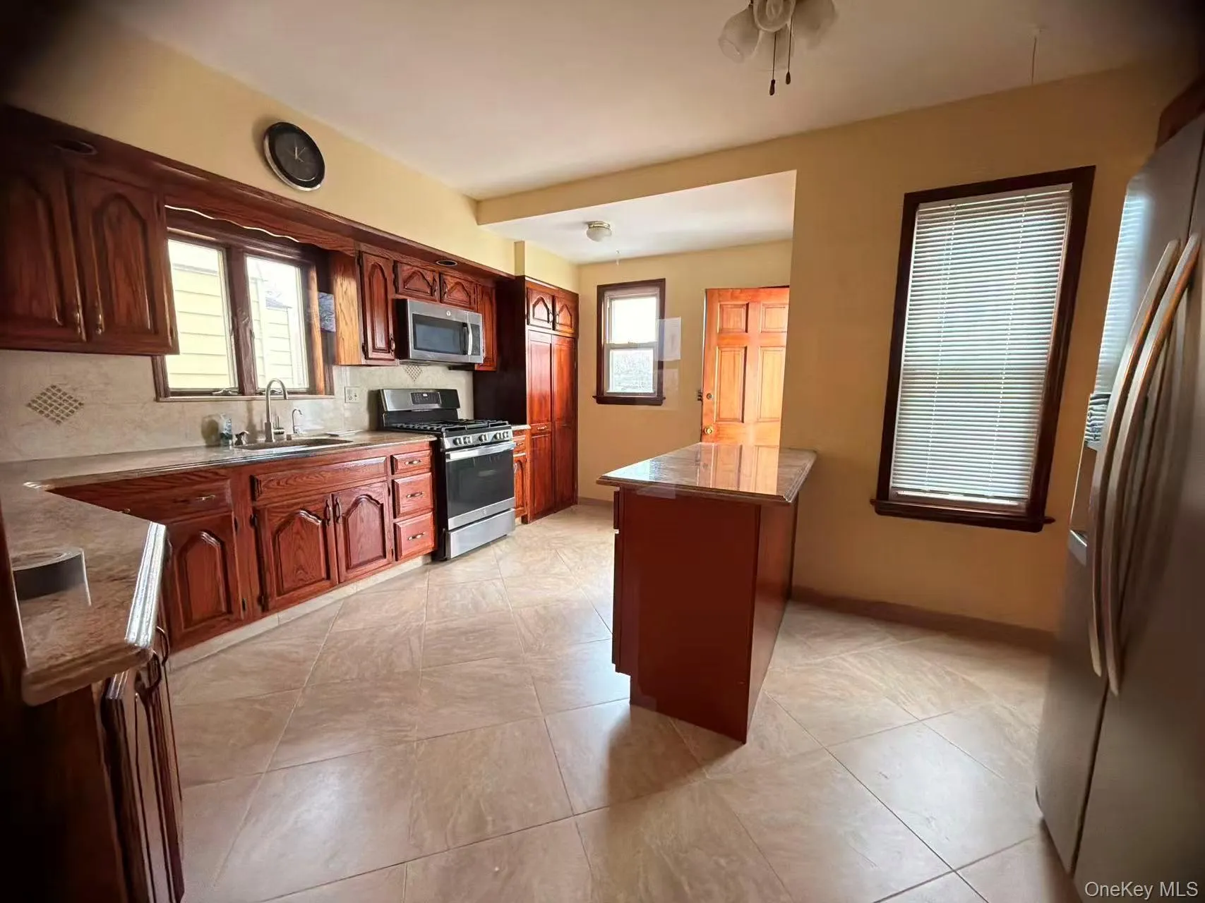 10117 46th Avenue, New York, NY, 5 Bedrooms Bedrooms, 10 Rooms Rooms,3 BathroomsBathrooms,Residential,For Rent,46th,0,1015125 10117 46th Avenue, New York, NY, 5 Bedrooms Bedrooms, 10 Rooms Rooms,3 BathroomsBathrooms,Residential,For Rent,46th,0,1015125