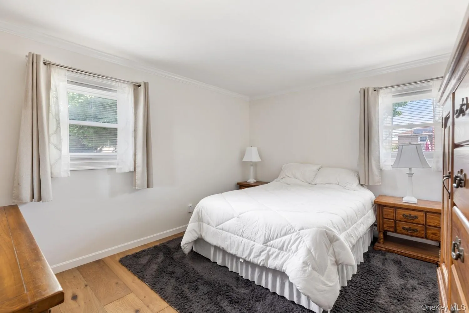 54 Oak Street, Oyster Bay, NY, 3 Bedrooms Bedrooms, 7 Rooms Rooms,1 BathroomBathrooms,Residential,For Rent,Oak,0,KEY1015127 54 Oak Street, Oyster Bay, NY, 3 Bedrooms Bedrooms, 7 Rooms Rooms,1 BathroomBathrooms,Residential,For Rent,Oak,0,KEY1015127