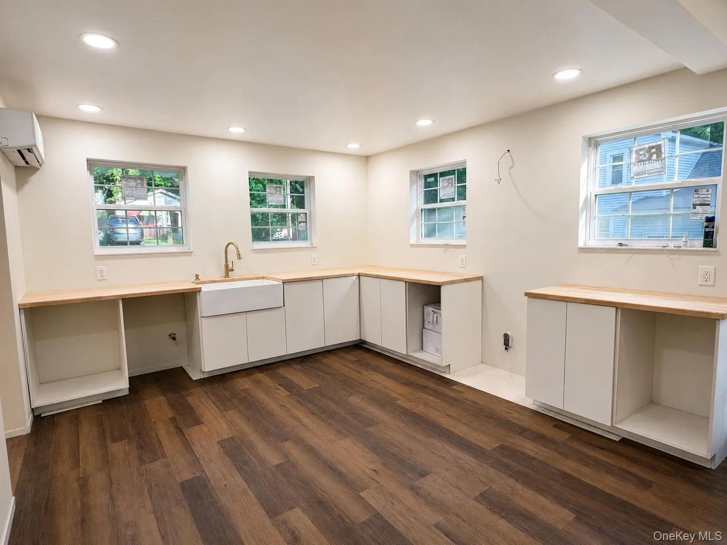 12 Enderly Lane, Wawarsing, NY, 4 Bedrooms Bedrooms, 10 Rooms Rooms,3 BathroomsBathrooms,Residential,For Rent,Enderly,0,1015131 12 Enderly Lane, Wawarsing, NY, 4 Bedrooms Bedrooms, 10 Rooms Rooms,3 BathroomsBathrooms,Residential,For Rent,Enderly,0,1015131