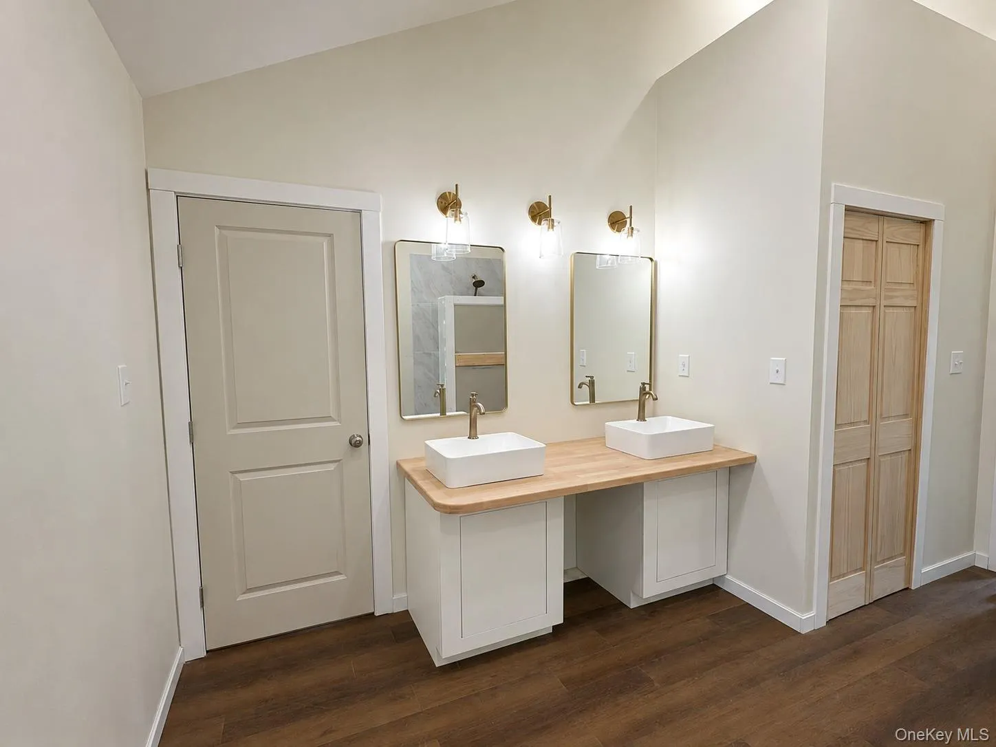 12 Enderly Lane, Wawarsing, NY, 4 Bedrooms Bedrooms, 10 Rooms Rooms,3 BathroomsBathrooms,Residential,For Rent,Enderly,0,1015131 12 Enderly Lane, Wawarsing, NY, 4 Bedrooms Bedrooms, 10 Rooms Rooms,3 BathroomsBathrooms,Residential,For Rent,Enderly,0,1015131