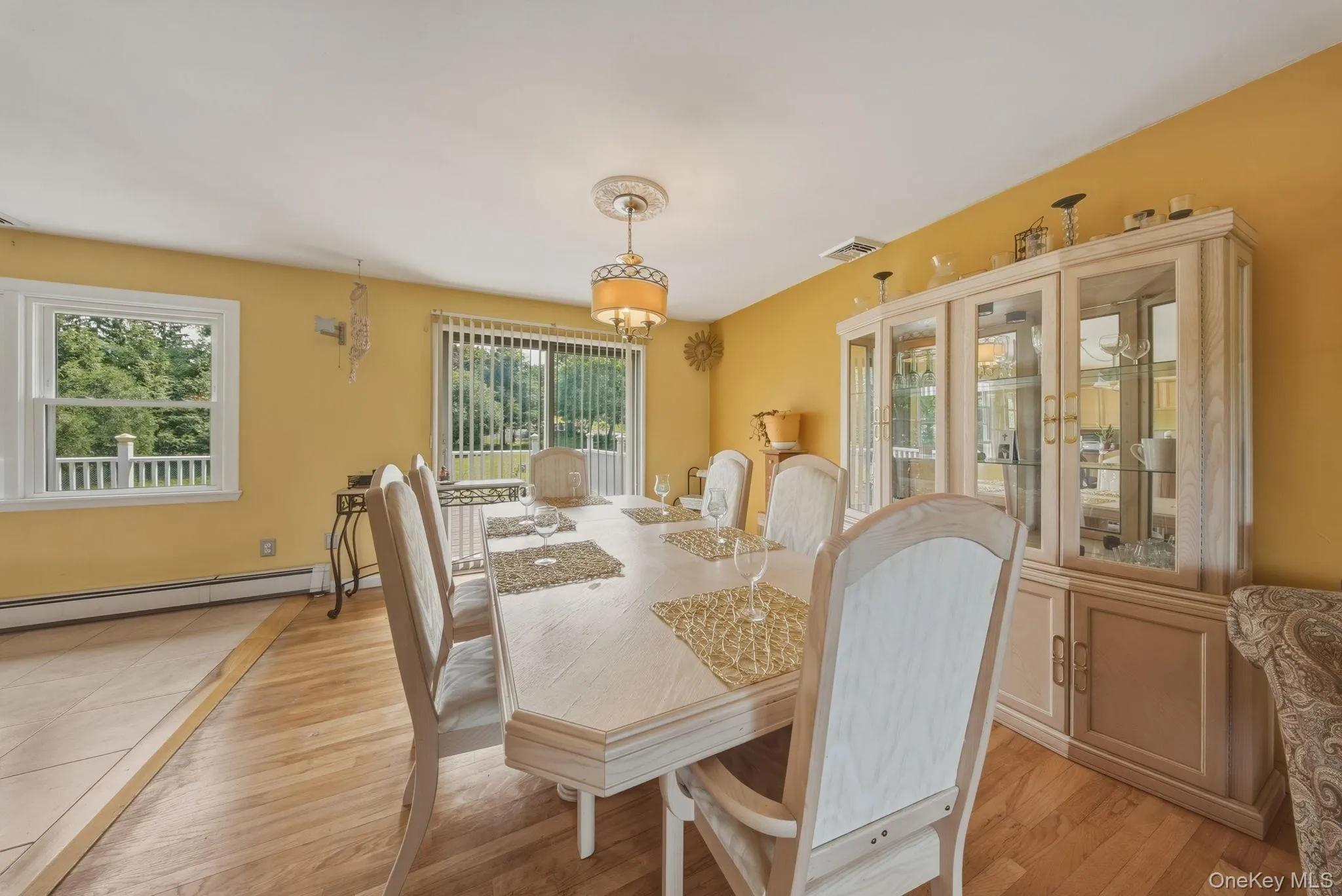 4 Hunt Drive, Florida, NY, 3 Bedrooms Bedrooms, 10 Rooms Rooms,2 BathroomsBathrooms,Residential,For Rent,Hunt,0,1015136 4 Hunt Drive, Florida, NY, 3 Bedrooms Bedrooms, 10 Rooms Rooms,2 BathroomsBathrooms,Residential,For Rent,Hunt,0,1015136