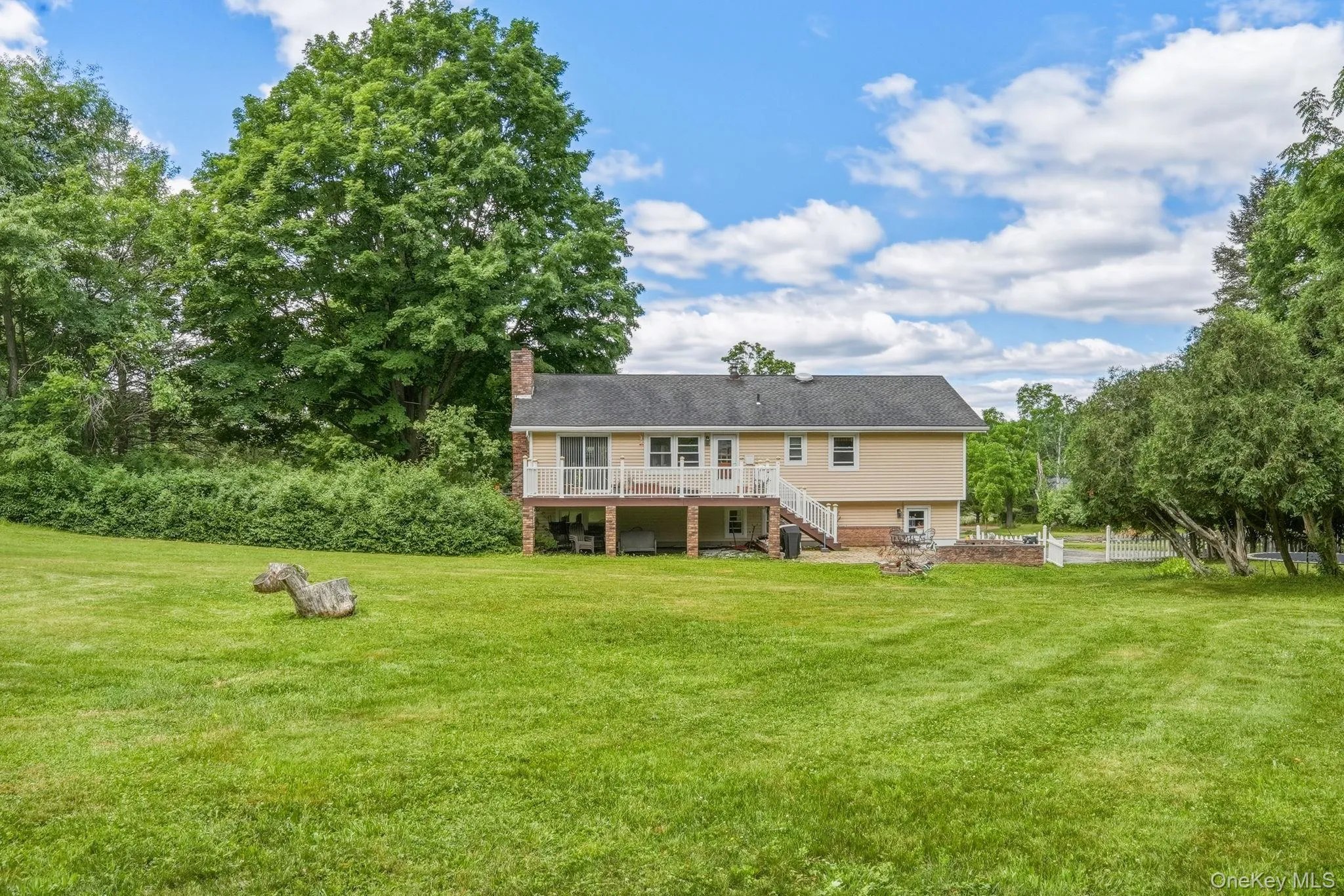 4 Hunt Drive, Florida, NY, 3 Bedrooms Bedrooms, 10 Rooms Rooms,2 BathroomsBathrooms,Residential,For Rent,Hunt,0,1015136 4 Hunt Drive, Florida, NY, 3 Bedrooms Bedrooms, 10 Rooms Rooms,2 BathroomsBathrooms,Residential,For Rent,Hunt,0,1015136