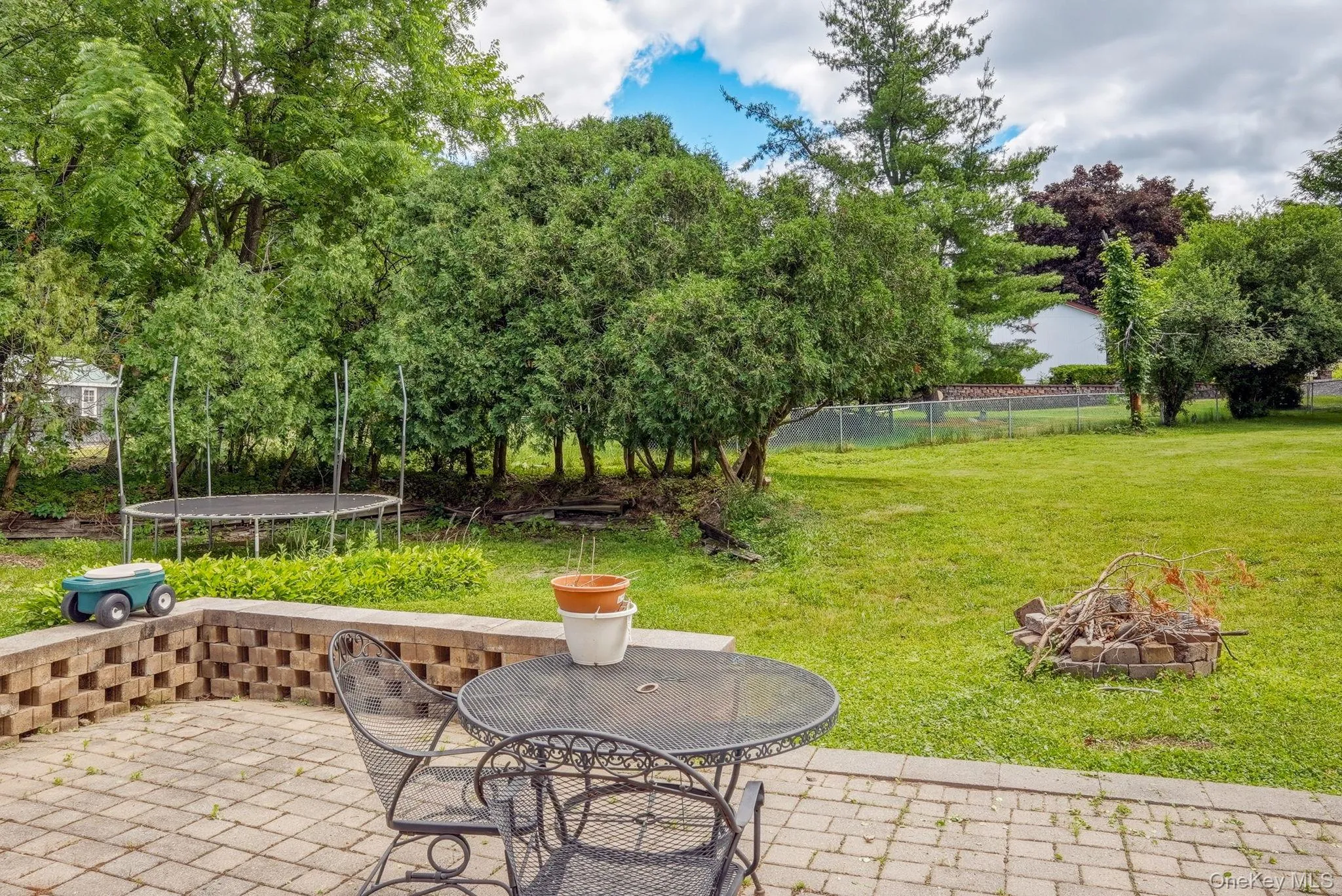 4 Hunt Drive, Florida, NY, 3 Bedrooms Bedrooms, 10 Rooms Rooms,2 BathroomsBathrooms,Residential,For Rent,Hunt,0,1015136 4 Hunt Drive, Florida, NY, 3 Bedrooms Bedrooms, 10 Rooms Rooms,2 BathroomsBathrooms,Residential,For Rent,Hunt,0,1015136