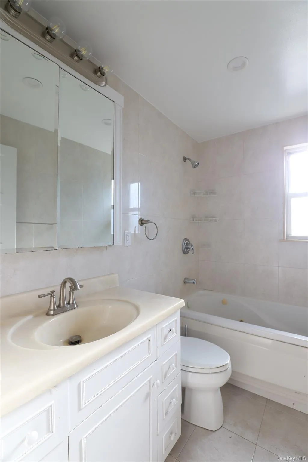 151-07 7th Avenue, New York, NY, 2 Bedrooms Bedrooms, 5 Rooms Rooms,1 BathroomBathrooms,Residential Lease,For Rent,7th,0,1015139 151-07 7th Avenue, New York, NY, 2 Bedrooms Bedrooms, 5 Rooms Rooms,1 BathroomBathrooms,Residential Lease,For Rent,7th,0,1015139