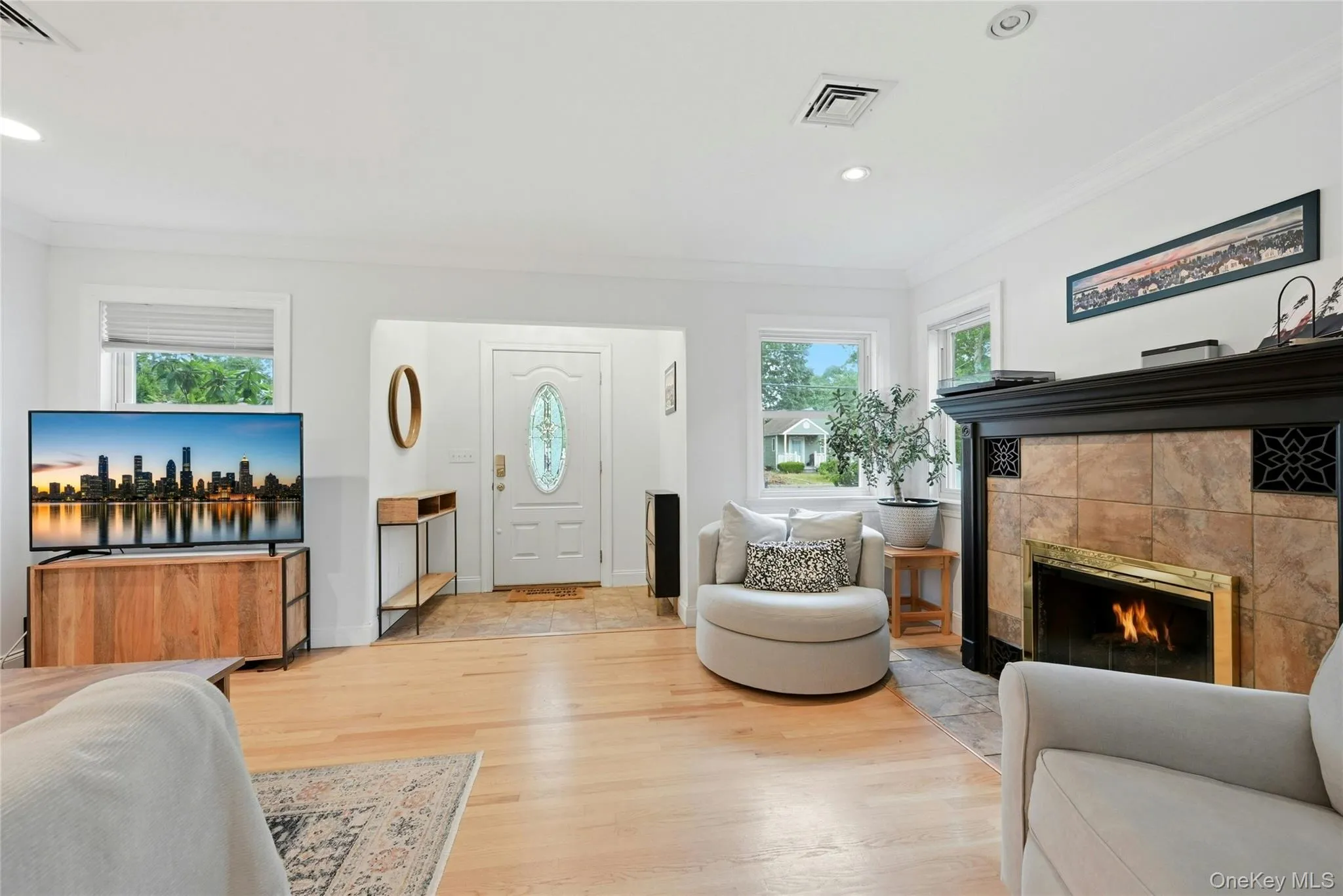 58 Seawanhaka Avenue, Smithtown, NY, 3 Bedrooms Bedrooms, 7 Rooms Rooms,2 BathroomsBathrooms,Residential,For Rent,Seawanhaka,0,1015140 58 Seawanhaka Avenue, Smithtown, NY, 3 Bedrooms Bedrooms, 7 Rooms Rooms,2 BathroomsBathrooms,Residential,For Rent,Seawanhaka,0,1015140