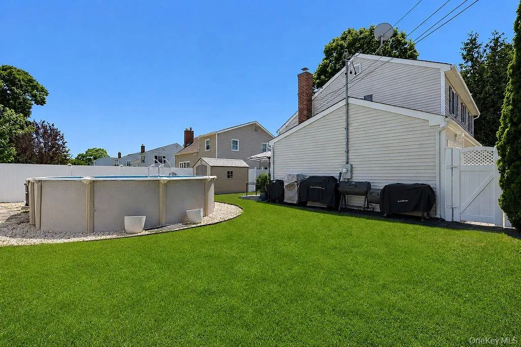 26 Cedar Street, Oyster Bay, NY, 4 Bedrooms Bedrooms, 7 Rooms Rooms,1 BathroomBathrooms,Residential,For Rent,Cedar,0,1015141 26 Cedar Street, Oyster Bay, NY, 4 Bedrooms Bedrooms, 7 Rooms Rooms,1 BathroomBathrooms,Residential,For Rent,Cedar,0,1015141