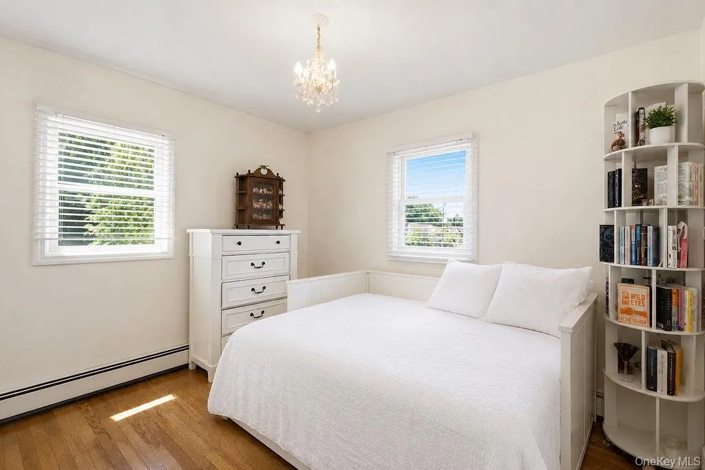 26 Cedar Street, Oyster Bay, NY, 4 Bedrooms Bedrooms, 7 Rooms Rooms,1 BathroomBathrooms,Residential,For Rent,Cedar,0,1015141 26 Cedar Street, Oyster Bay, NY, 4 Bedrooms Bedrooms, 7 Rooms Rooms,1 BathroomBathrooms,Residential,For Rent,Cedar,0,1015141