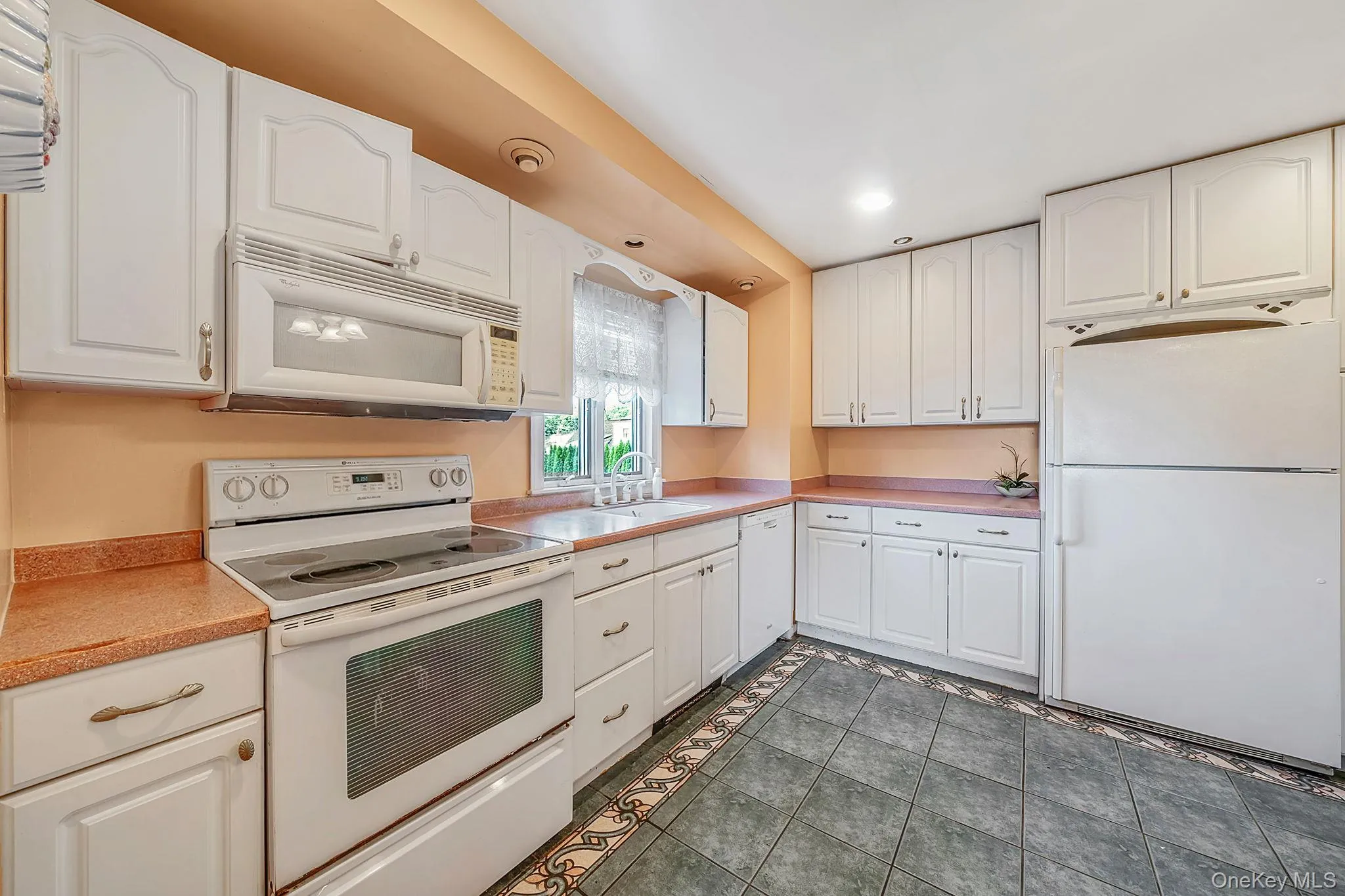 4007 Clark Street, Hempstead, NY, 3 Bedrooms Bedrooms, 8 Rooms Rooms,1 BathroomBathrooms,Residential,For Rent,Clark,0,1015142 4007 Clark Street, Hempstead, NY, 3 Bedrooms Bedrooms, 8 Rooms Rooms,1 BathroomBathrooms,Residential,For Rent,Clark,0,1015142