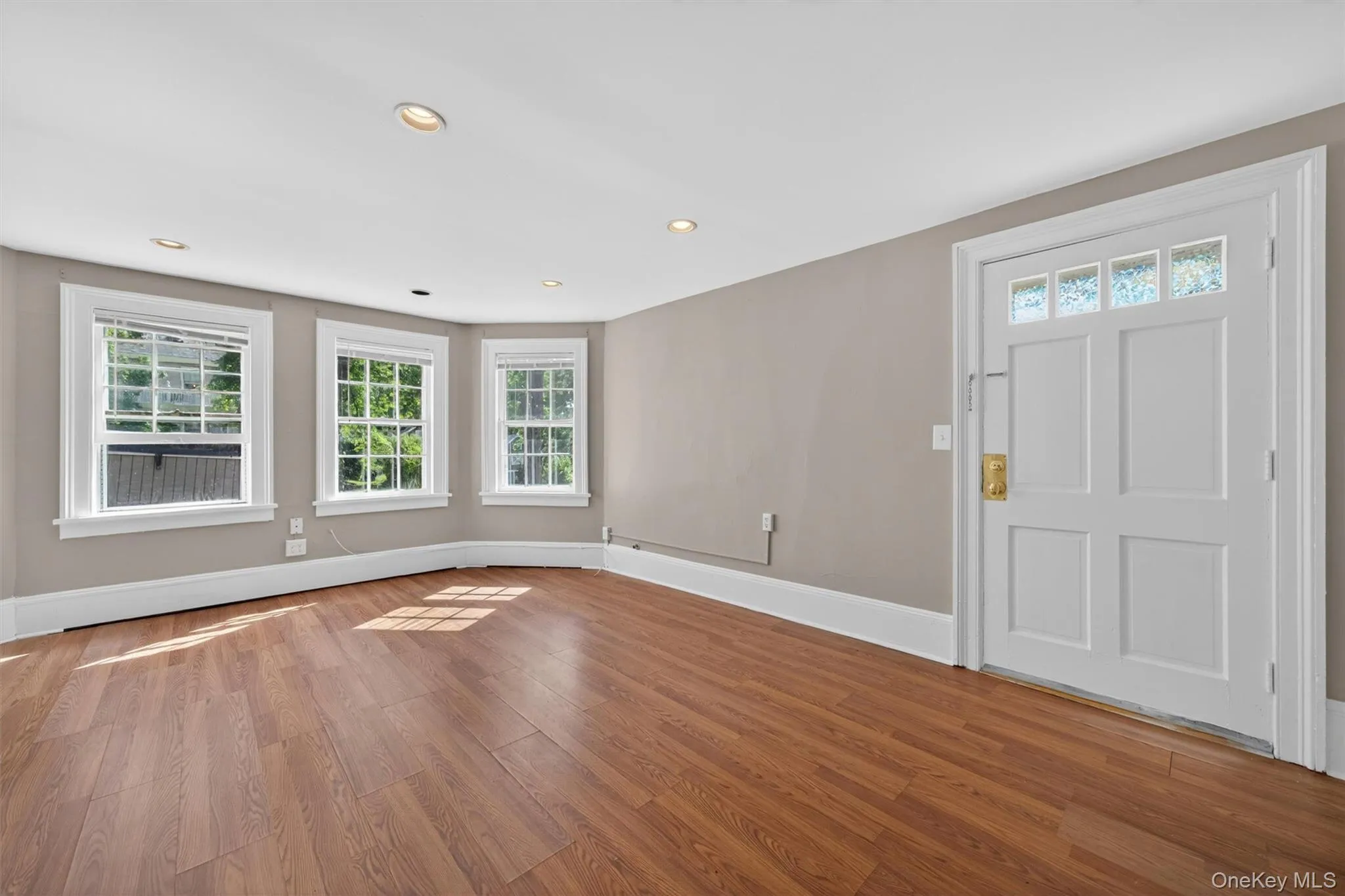 48 South Street, Goshen, NY, 6 Bedrooms Bedrooms, 14 Rooms Rooms,4 BathroomsBathrooms,Residential,For Rent,South,0,1015144 48 South Street, Goshen, NY, 6 Bedrooms Bedrooms, 14 Rooms Rooms,4 BathroomsBathrooms,Residential,For Rent,South,0,1015144