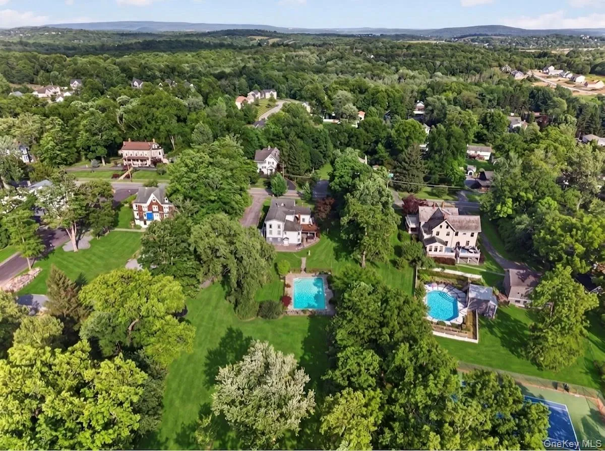 48 South Street, Goshen, NY, 6 Bedrooms Bedrooms, 14 Rooms Rooms,4 BathroomsBathrooms,Residential,For Rent,South,0,1015144 48 South Street, Goshen, NY, 6 Bedrooms Bedrooms, 14 Rooms Rooms,4 BathroomsBathrooms,Residential,For Rent,South,0,1015144