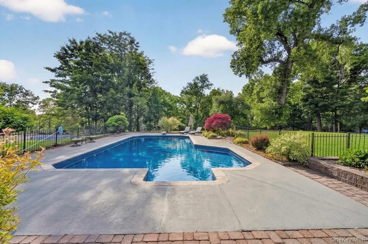 48 South Street, Goshen, NY, 6 Bedrooms Bedrooms, 14 Rooms Rooms,4 BathroomsBathrooms,Residential,For Rent,South,0,1015144 48 South Street, Goshen, NY, 6 Bedrooms Bedrooms, 14 Rooms Rooms,4 BathroomsBathrooms,Residential,For Rent,South,0,1015144