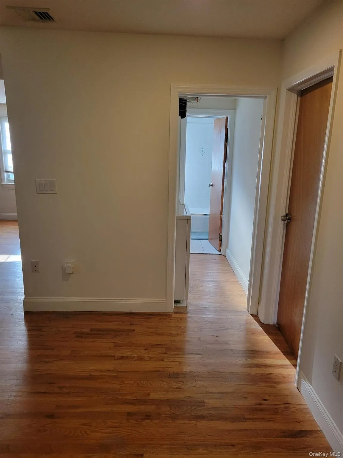 349 County Center Road, Greenburgh, NY, 3 Bedrooms Bedrooms, 5 Rooms Rooms,2 BathroomsBathrooms,Residential Lease,For Rent,County Center,0,1015146 349 County Center Road, Greenburgh, NY, 3 Bedrooms Bedrooms, 5 Rooms Rooms,2 BathroomsBathrooms,Residential Lease,For Rent,County Center,0,1015146