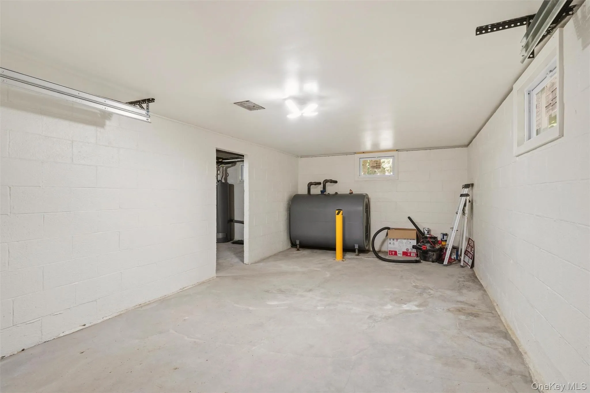 25 Ferrara Drive, Middletown, NY, 3 Bedrooms Bedrooms, 5 Rooms Rooms,1 BathroomBathrooms,Residential,For Rent,Ferrara,0,1015148 25 Ferrara Drive, Middletown, NY, 3 Bedrooms Bedrooms, 5 Rooms Rooms,1 BathroomBathrooms,Residential,For Rent,Ferrara,0,1015148