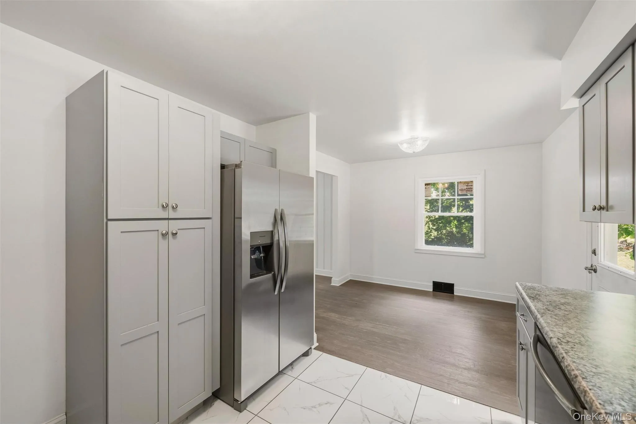 25 Ferrara Drive, Middletown, NY, 3 Bedrooms Bedrooms, 5 Rooms Rooms,1 BathroomBathrooms,Residential,For Rent,Ferrara,0,1015148 25 Ferrara Drive, Middletown, NY, 3 Bedrooms Bedrooms, 5 Rooms Rooms,1 BathroomBathrooms,Residential,For Rent,Ferrara,0,1015148