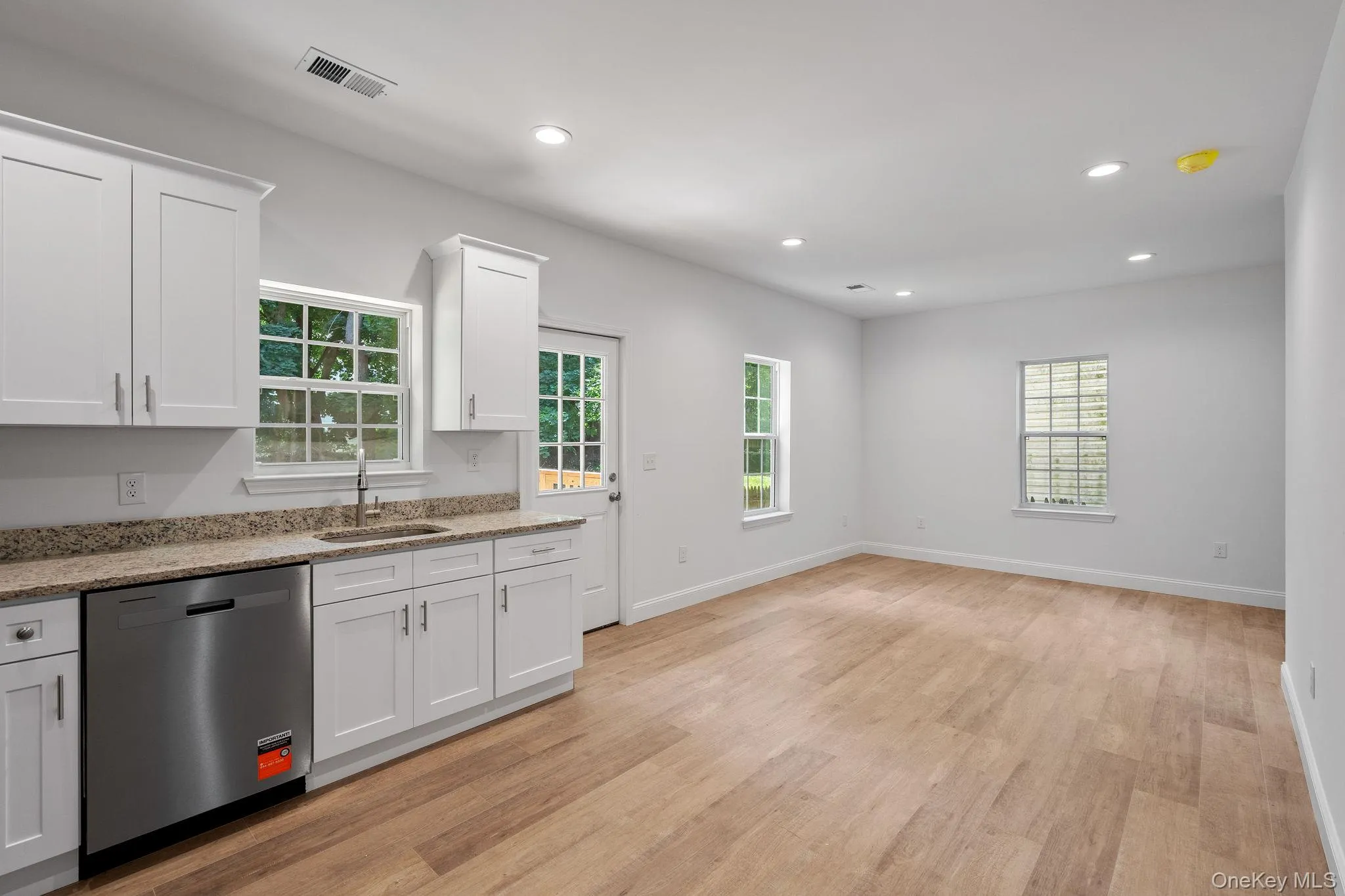 7 Lafayette Street, Montgomery, NY, 3 Bedrooms Bedrooms, 8 Rooms Rooms,2 BathroomsBathrooms,Residential,For Rent,Lafayette,0,KEY1015152 7 Lafayette Street, Montgomery, NY, 3 Bedrooms Bedrooms, 8 Rooms Rooms,2 BathroomsBathrooms,Residential,For Rent,Lafayette,0,KEY1015152