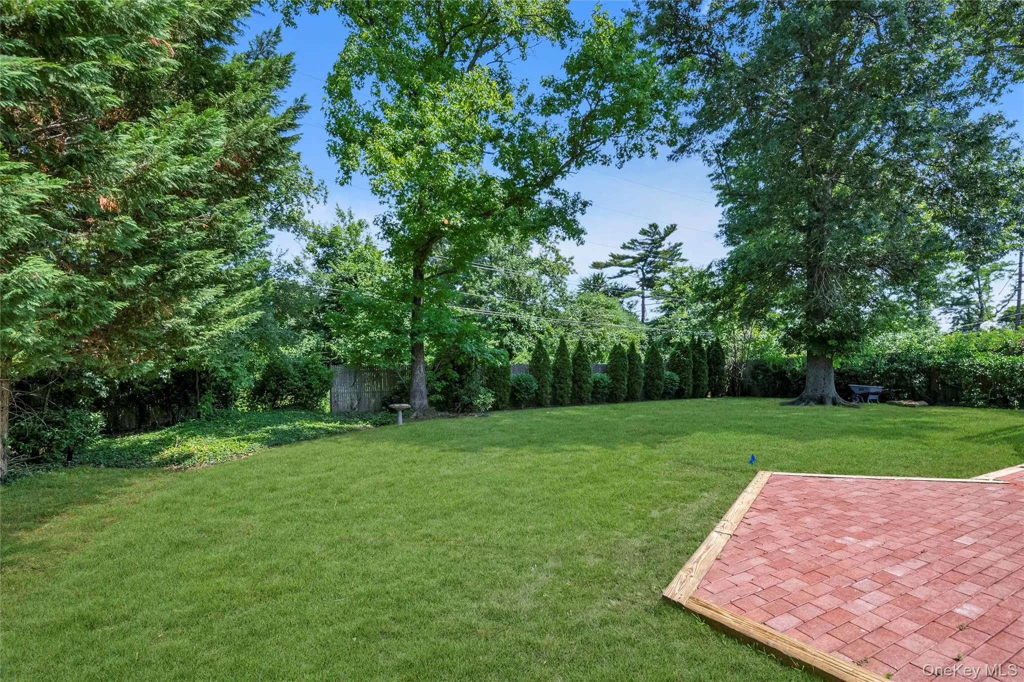 19 Carriage Road, North Hempstead, NY, 3 Bedrooms Bedrooms, 7 Rooms Rooms,2 BathroomsBathrooms,Residential,For Rent,Carriage,0,1015154 19 Carriage Road, North Hempstead, NY, 3 Bedrooms Bedrooms, 7 Rooms Rooms,2 BathroomsBathrooms,Residential,For Rent,Carriage,0,1015154
