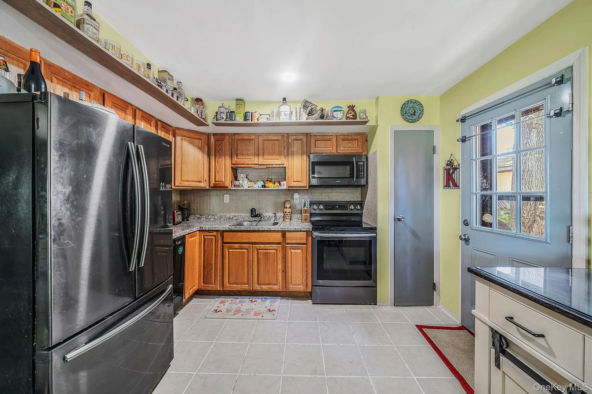 7 Pennwood Drive, Brookhaven, NY, 3 Bedrooms Bedrooms, 5 Rooms Rooms,1 BathroomBathrooms,Residential,For Rent,Pennwood,0,1015158 7 Pennwood Drive, Brookhaven, NY, 3 Bedrooms Bedrooms, 5 Rooms Rooms,1 BathroomBathrooms,Residential,For Rent,Pennwood,0,1015158