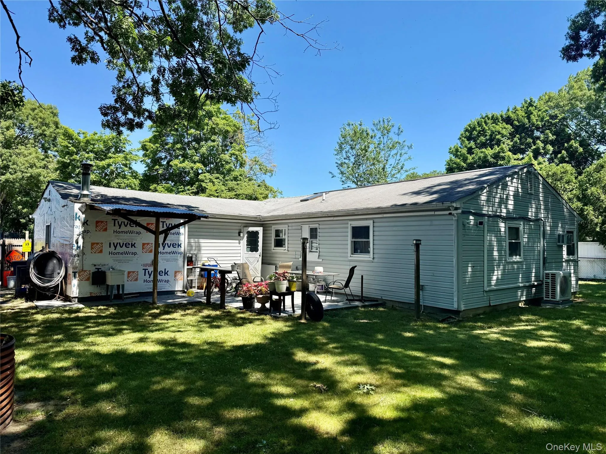 142 Palmer Street, Islip, NY, 4 Bedrooms Bedrooms, 8 Rooms Rooms,1 BathroomBathrooms,Residential,For Rent,Palmer,0,1015160 142 Palmer Street, Islip, NY, 4 Bedrooms Bedrooms, 8 Rooms Rooms,1 BathroomBathrooms,Residential,For Rent,Palmer,0,1015160