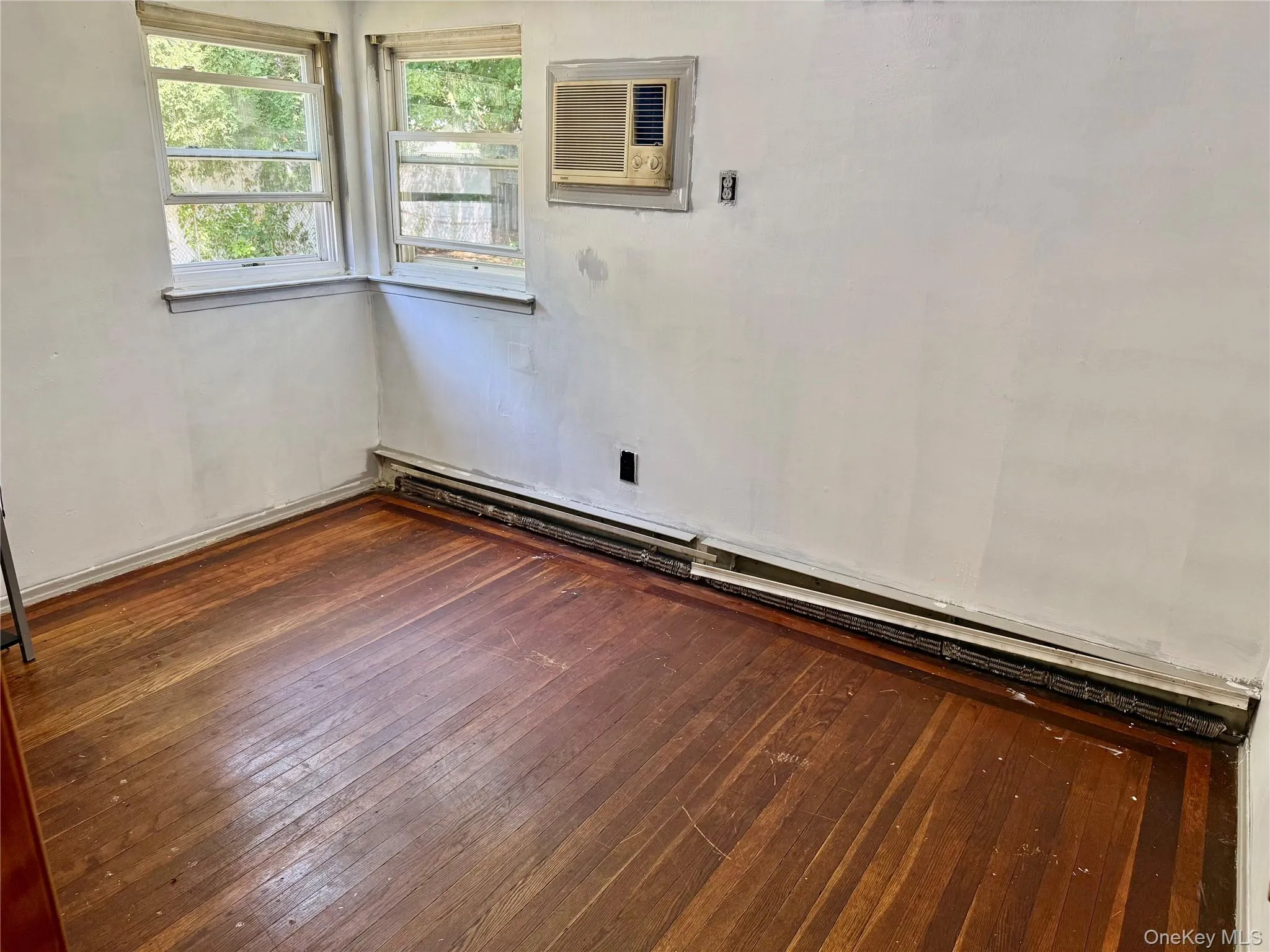 142 Palmer Street, Islip, NY, 4 Bedrooms Bedrooms, 8 Rooms Rooms,1 BathroomBathrooms,Residential,For Rent,Palmer,0,1015160 142 Palmer Street, Islip, NY, 4 Bedrooms Bedrooms, 8 Rooms Rooms,1 BathroomBathrooms,Residential,For Rent,Palmer,0,1015160