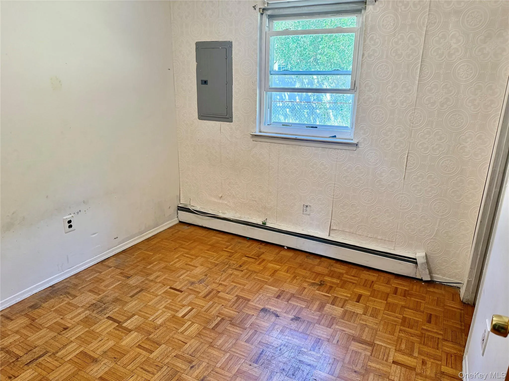 142 Palmer Street, Islip, NY, 4 Bedrooms Bedrooms, 8 Rooms Rooms,1 BathroomBathrooms,Residential,For Rent,Palmer,0,1015160 142 Palmer Street, Islip, NY, 4 Bedrooms Bedrooms, 8 Rooms Rooms,1 BathroomBathrooms,Residential,For Rent,Palmer,0,1015160