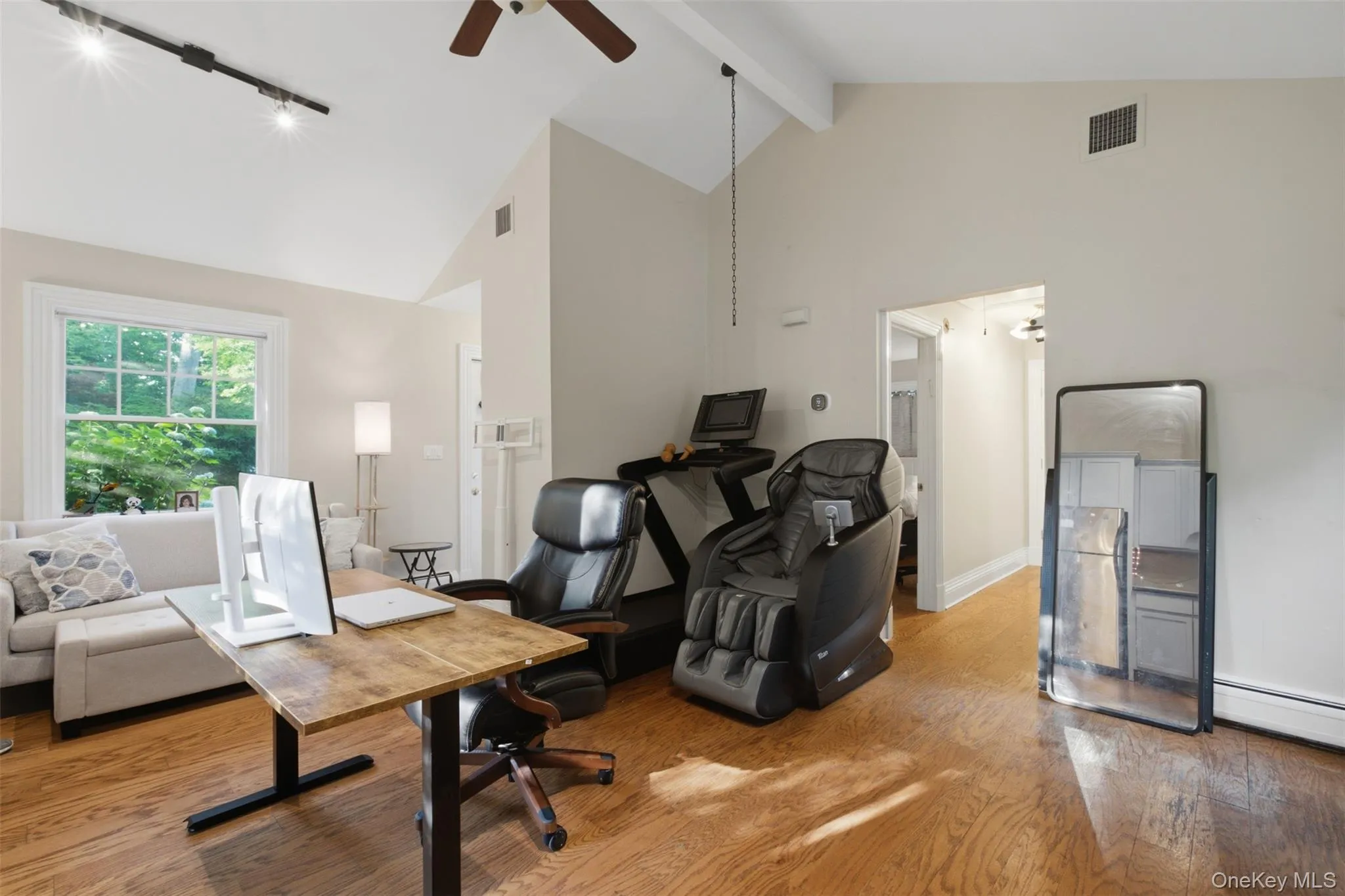 126 New Valley Road, Clarkstown, NY, 1 Bedroom Bedrooms, 3 Rooms Rooms,1 BathroomBathrooms,Residential,For Rent,New Valley,0,1015164 126 New Valley Road, Clarkstown, NY, 1 Bedroom Bedrooms, 3 Rooms Rooms,1 BathroomBathrooms,Residential,For Rent,New Valley,0,1015164