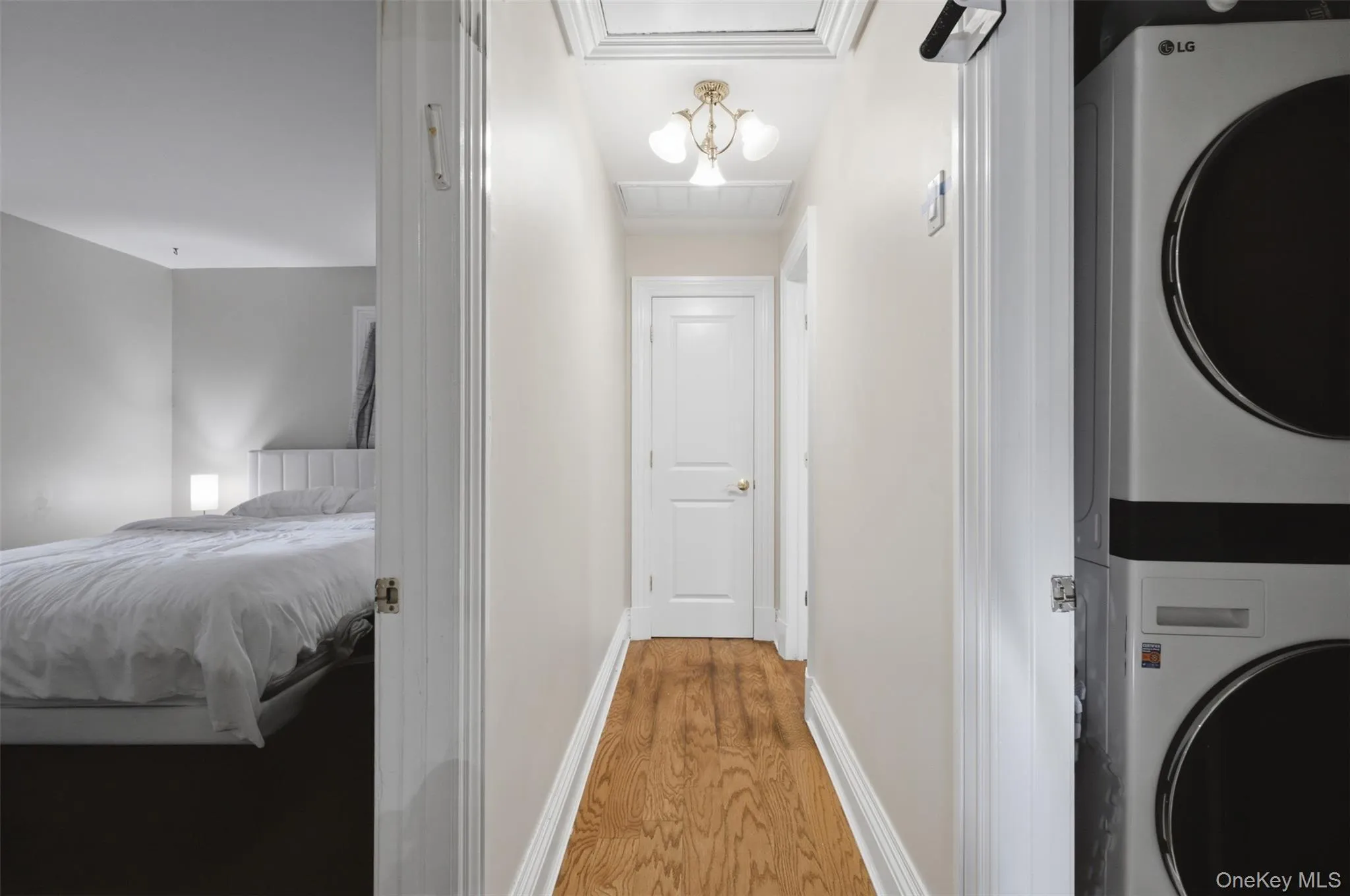 126 New Valley Road, Clarkstown, NY, 1 Bedroom Bedrooms, 3 Rooms Rooms,1 BathroomBathrooms,Residential,For Rent,New Valley,0,1015164 126 New Valley Road, Clarkstown, NY, 1 Bedroom Bedrooms, 3 Rooms Rooms,1 BathroomBathrooms,Residential,For Rent,New Valley,0,1015164