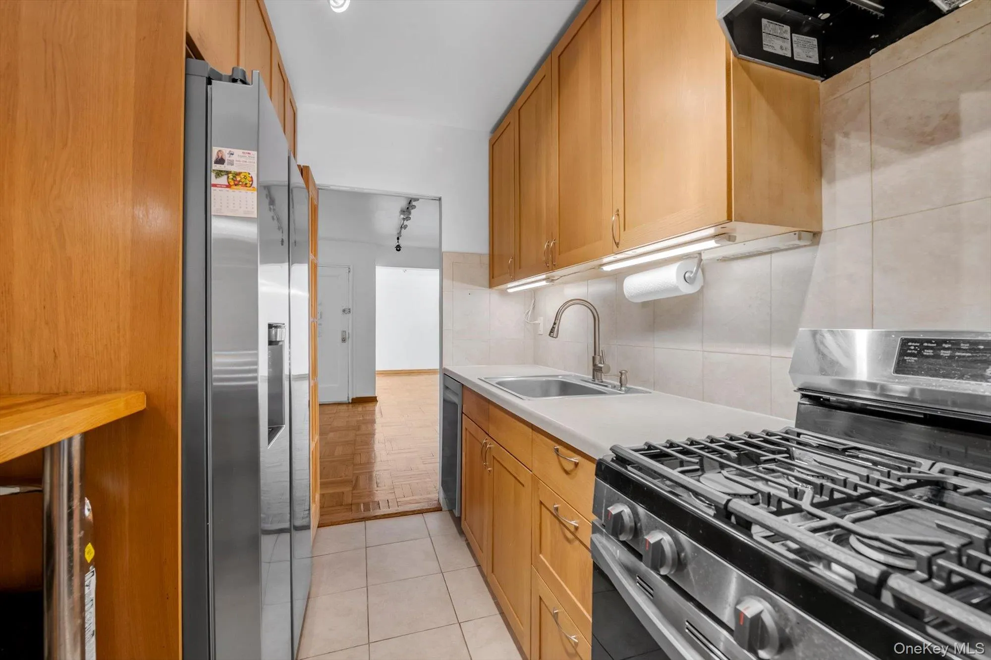 32-20 89th Street, New York, NY, 2 Bedrooms Bedrooms, 5 Rooms Rooms,1 BathroomBathrooms,Residential,For Rent,89th,0,1015167 32-20 89th Street, New York, NY, 2 Bedrooms Bedrooms, 5 Rooms Rooms,1 BathroomBathrooms,Residential,For Rent,89th,0,1015167