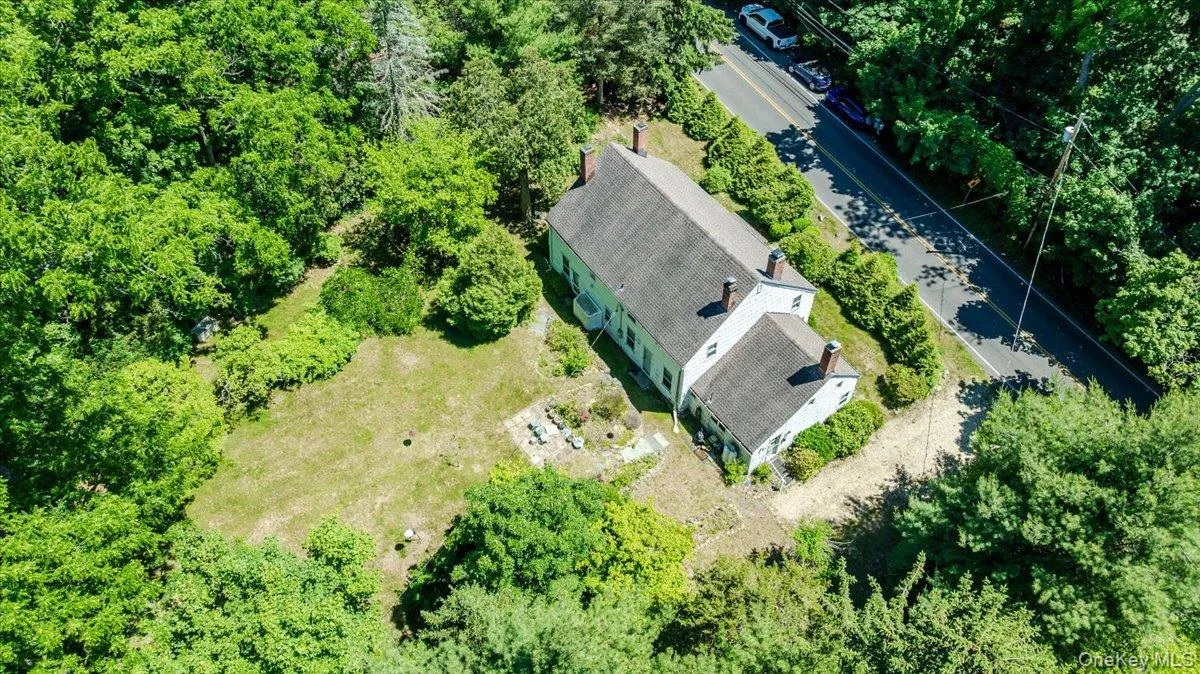 169 Rogues Path, Huntington, NY, 4 Bedrooms Bedrooms, 12 Rooms Rooms,2 BathroomsBathrooms,Residential,For Rent,Rogues,0,1015169 169 Rogues Path, Huntington, NY, 4 Bedrooms Bedrooms, 12 Rooms Rooms,2 BathroomsBathrooms,Residential,For Rent,Rogues,0,1015169