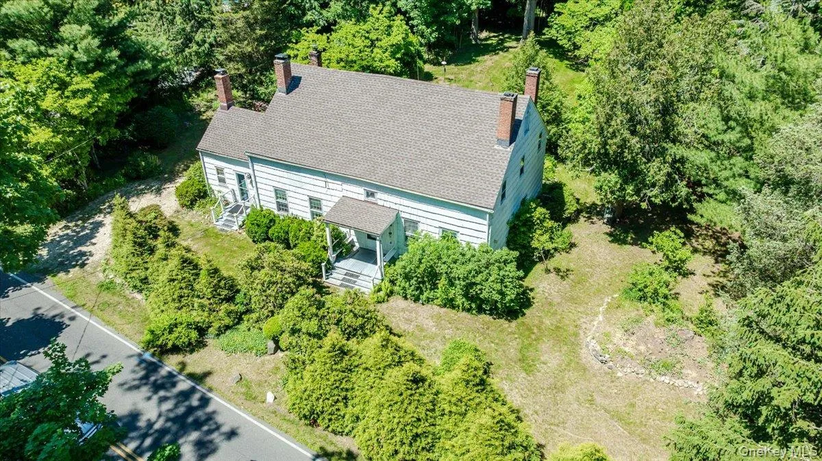 169 Rogues Path, Huntington, NY, 4 Bedrooms Bedrooms, 12 Rooms Rooms,2 BathroomsBathrooms,Residential,For Rent,Rogues,0,1015169 169 Rogues Path, Huntington, NY, 4 Bedrooms Bedrooms, 12 Rooms Rooms,2 BathroomsBathrooms,Residential,For Rent,Rogues,0,1015169