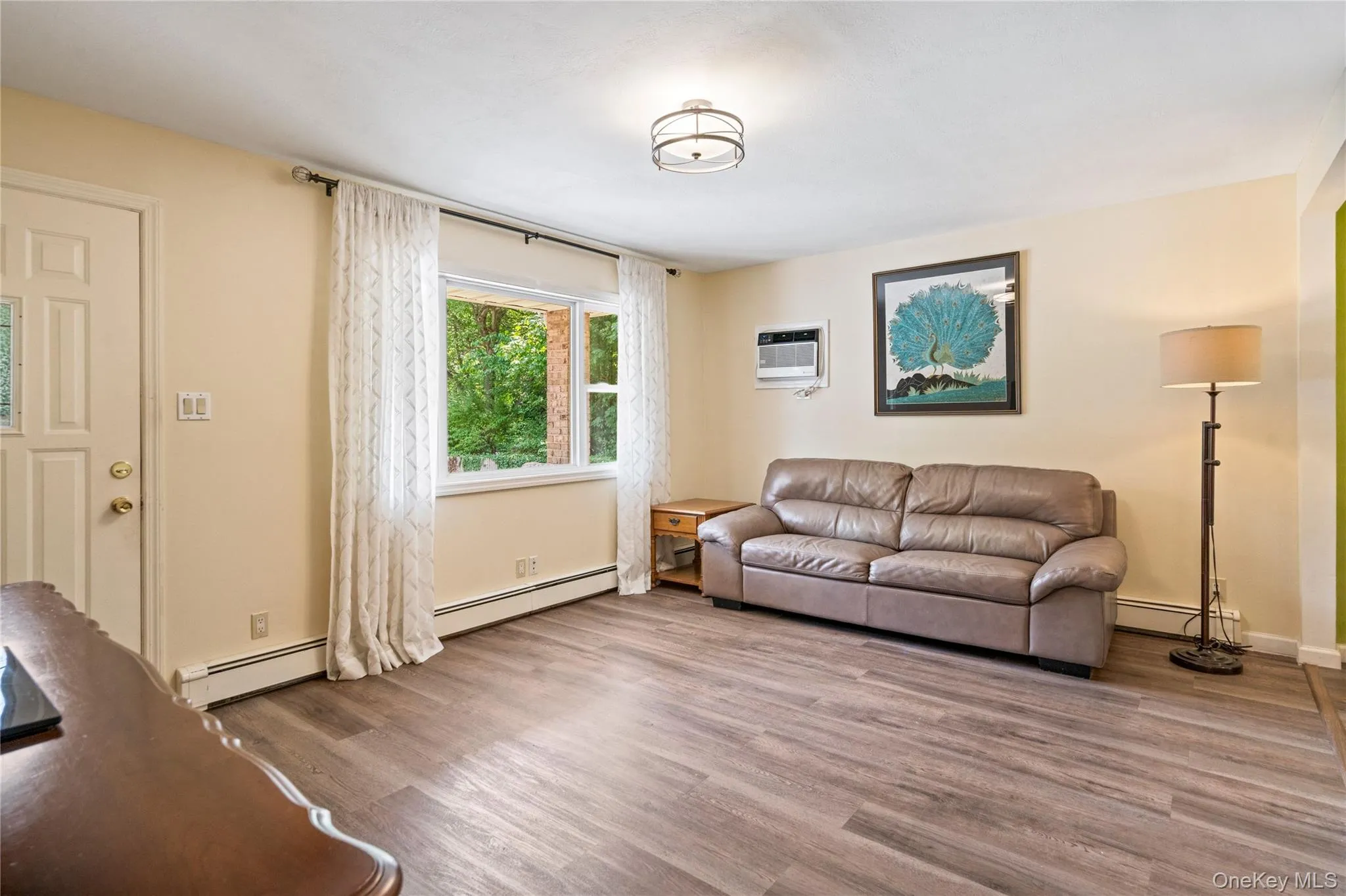 32 Juniper Avenue, Brookhaven, NY, 2 Bedrooms Bedrooms, 5 Rooms Rooms,1 BathroomBathrooms,Residential,For Rent,Juniper,0,1015172 32 Juniper Avenue, Brookhaven, NY, 2 Bedrooms Bedrooms, 5 Rooms Rooms,1 BathroomBathrooms,Residential,For Rent,Juniper,0,1015172