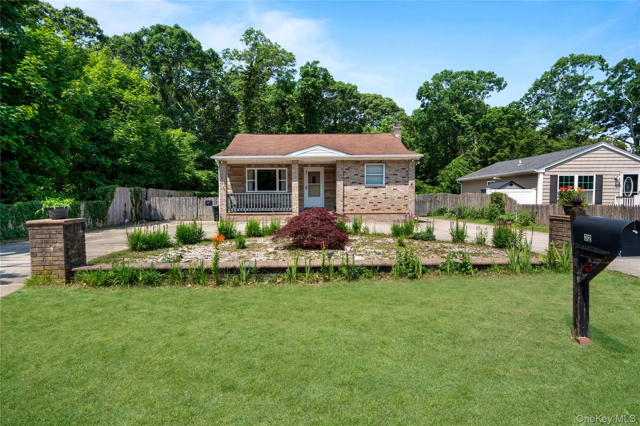 32 Juniper Avenue, Brookhaven, NY, 2 Bedrooms Bedrooms, 4 Rooms Rooms,1 BathroomBathrooms,Residential,For Rent,Juniper,0,1015172 32 Juniper Avenue, Brookhaven, NY, 2 Bedrooms Bedrooms, 4 Rooms Rooms,1 BathroomBathrooms,Residential,For Rent,Juniper,0,1015172