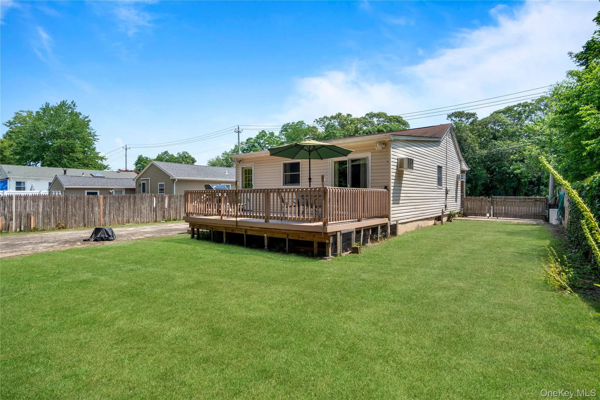 32 Juniper Avenue, Brookhaven, NY, 2 Bedrooms Bedrooms, 5 Rooms Rooms,1 BathroomBathrooms,Residential,For Rent,Juniper,0,1015172 32 Juniper Avenue, Brookhaven, NY, 2 Bedrooms Bedrooms, 5 Rooms Rooms,1 BathroomBathrooms,Residential,For Rent,Juniper,0,1015172
