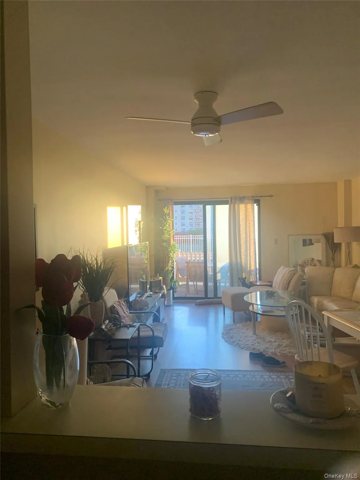 360 Shore Rd, Long Beach, NY, 1 Bedroom Bedrooms, 4 Rooms Rooms,1 BathroomBathrooms,Residential Lease,For Rent,Shore Rd,0,KEY1015181 360 Shore Rd, Long Beach, NY, 1 Bedroom Bedrooms, 4 Rooms Rooms,1 BathroomBathrooms,Residential Lease,For Rent,Shore Rd,0,KEY1015181