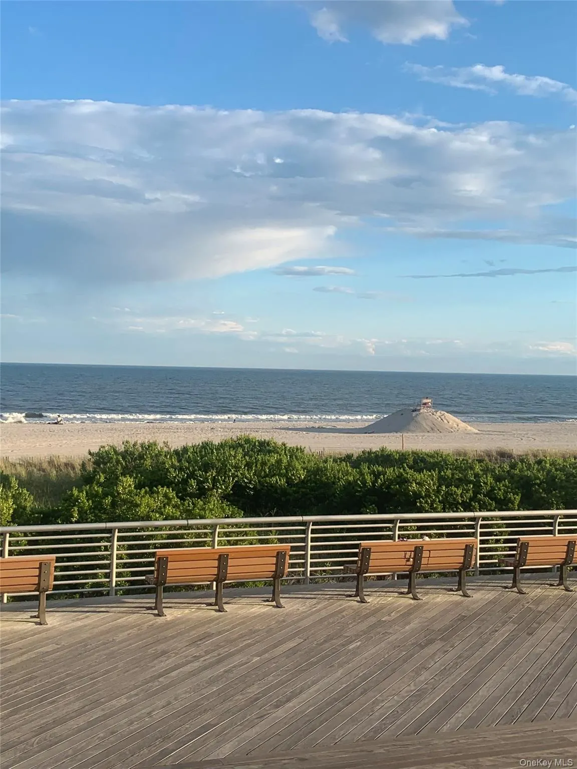360 Shore Rd, Long Beach, NY, 1 Bedroom Bedrooms, 4 Rooms Rooms,1 BathroomBathrooms,Residential Lease,For Rent,Shore Rd,0,KEY1015181 360 Shore Rd, Long Beach, NY, 1 Bedroom Bedrooms, 4 Rooms Rooms,1 BathroomBathrooms,Residential Lease,For Rent,Shore Rd,0,KEY1015181