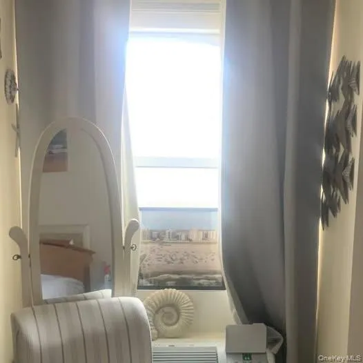 360 Shore Rd, Long Beach, NY, 1 Bedroom Bedrooms, 4 Rooms Rooms,1 BathroomBathrooms,Residential Lease,For Rent,Shore Rd,0,KEY1015181 360 Shore Rd, Long Beach, NY, 1 Bedroom Bedrooms, 4 Rooms Rooms,1 BathroomBathrooms,Residential Lease,For Rent,Shore Rd,0,KEY1015181