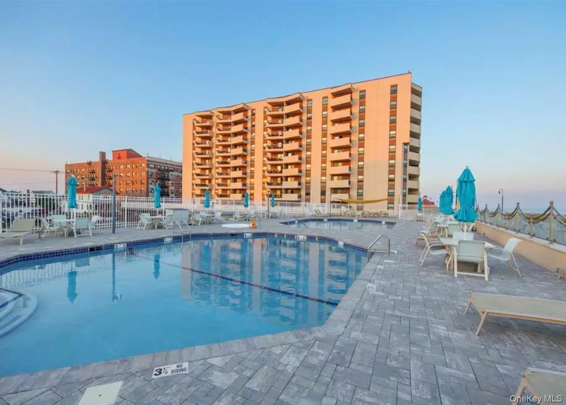 360 Shore Rd, Hempstead, NY, 1 Bedroom Bedrooms, 4 Rooms Rooms,1 BathroomBathrooms,Residential Lease,For Rent,Shore Rd,0,1015181 360 Shore Rd, Hempstead, NY, 1 Bedroom Bedrooms, 4 Rooms Rooms,1 BathroomBathrooms,Residential Lease,For Rent,Shore Rd,0,1015181