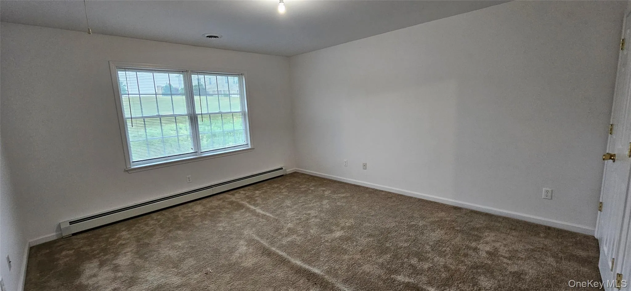 14 Trotter Lane, New Windsor, NY, 4 Bedrooms Bedrooms, 10 Rooms Rooms,2 BathroomsBathrooms,Residential,For Rent,Trotter,0,KEY1015197 14 Trotter Lane, New Windsor, NY, 4 Bedrooms Bedrooms, 10 Rooms Rooms,2 BathroomsBathrooms,Residential,For Rent,Trotter,0,KEY1015197