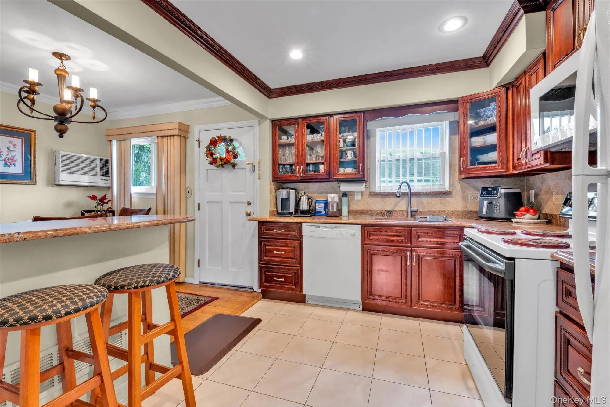 1389 B Street, Hempstead, NY, 3 Bedrooms Bedrooms, 8 Rooms Rooms,2 BathroomsBathrooms,Residential,For Rent,B,0,1015203 1389 B Street, Hempstead, NY, 3 Bedrooms Bedrooms, 8 Rooms Rooms,2 BathroomsBathrooms,Residential,For Rent,B,0,1015203