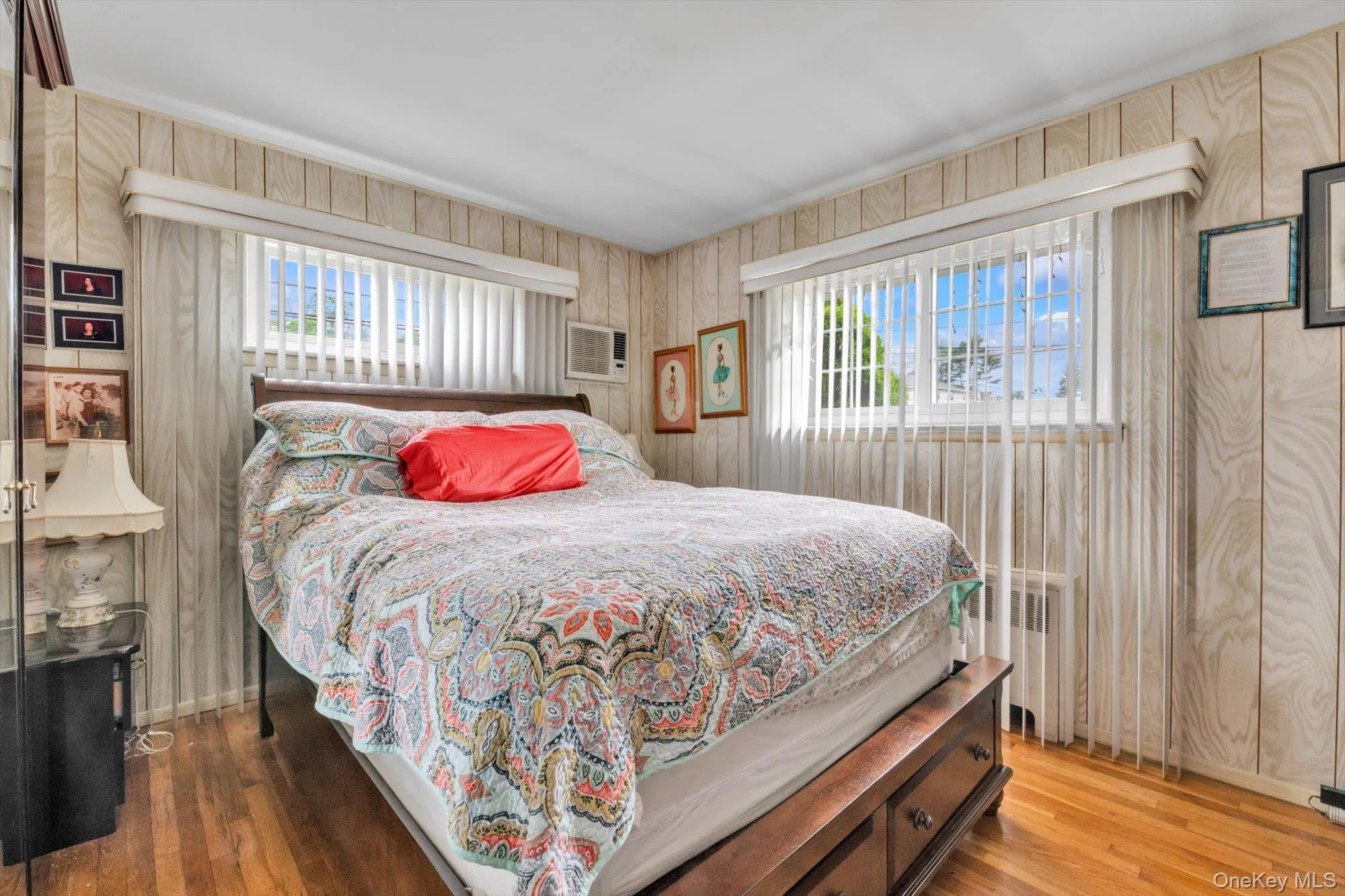 1389 B Street, Hempstead, NY, 3 Bedrooms Bedrooms, 8 Rooms Rooms,2 BathroomsBathrooms,Residential,For Rent,B,0,1015203 1389 B Street, Hempstead, NY, 3 Bedrooms Bedrooms, 8 Rooms Rooms,2 BathroomsBathrooms,Residential,For Rent,B,0,1015203