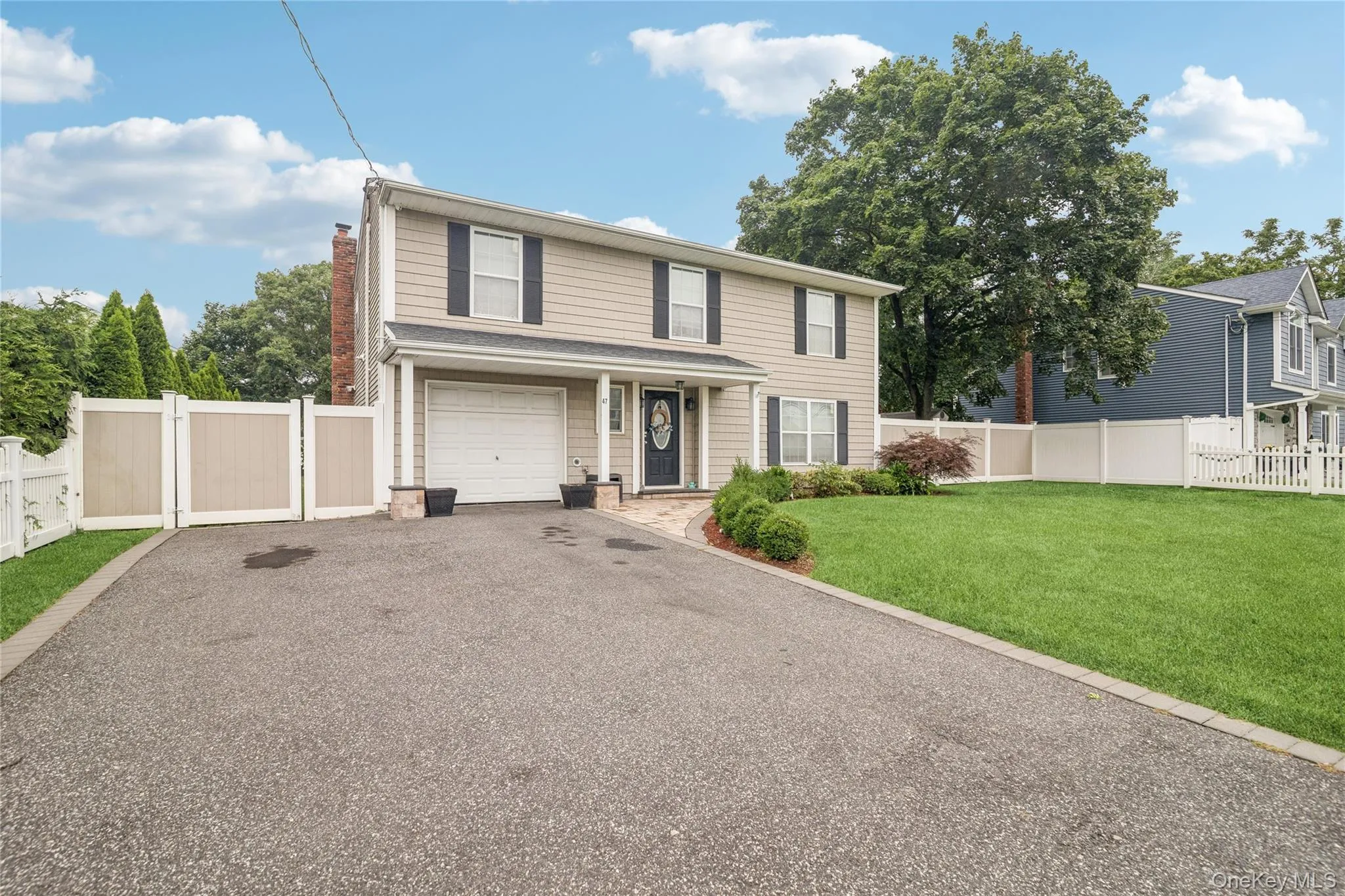47 Parsnip Pond Road, Brookhaven, NY, 4 Bedrooms Bedrooms, 8 Rooms Rooms,3 BathroomsBathrooms,Residential,For Rent,Parsnip Pond,0,1015205 47 Parsnip Pond Road, Brookhaven, NY, 4 Bedrooms Bedrooms, 8 Rooms Rooms,3 BathroomsBathrooms,Residential,For Rent,Parsnip Pond,0,1015205